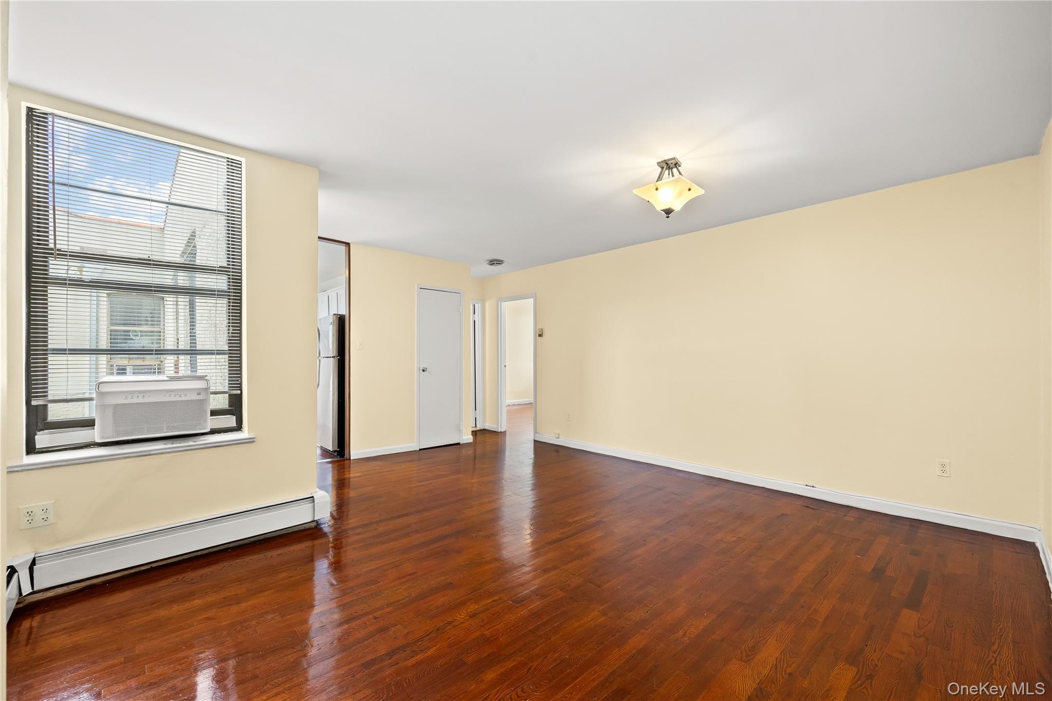 #4 photo, 1423 31st Avenue, クイーンズ区 Long Island City , NY 11106