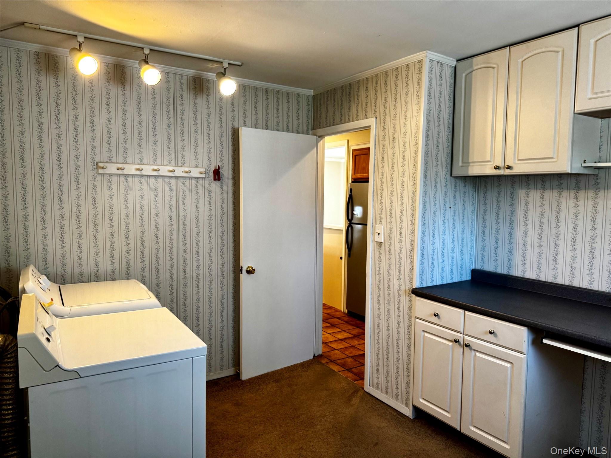 #16 photo, 12 Elves Lane, Levittown , NY 11756