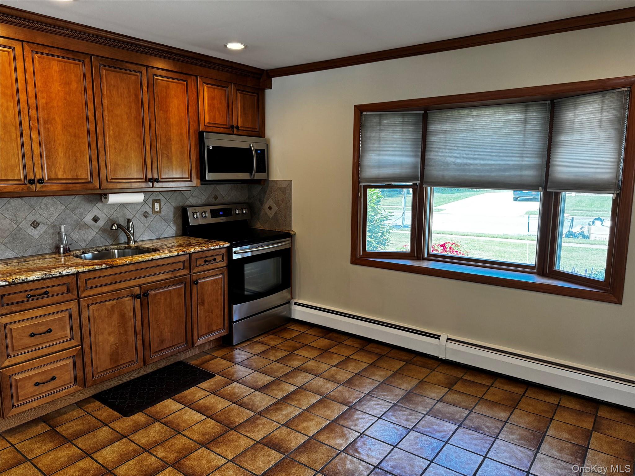 #3 photo, 12 Elves Lane, Levittown , NY 11756