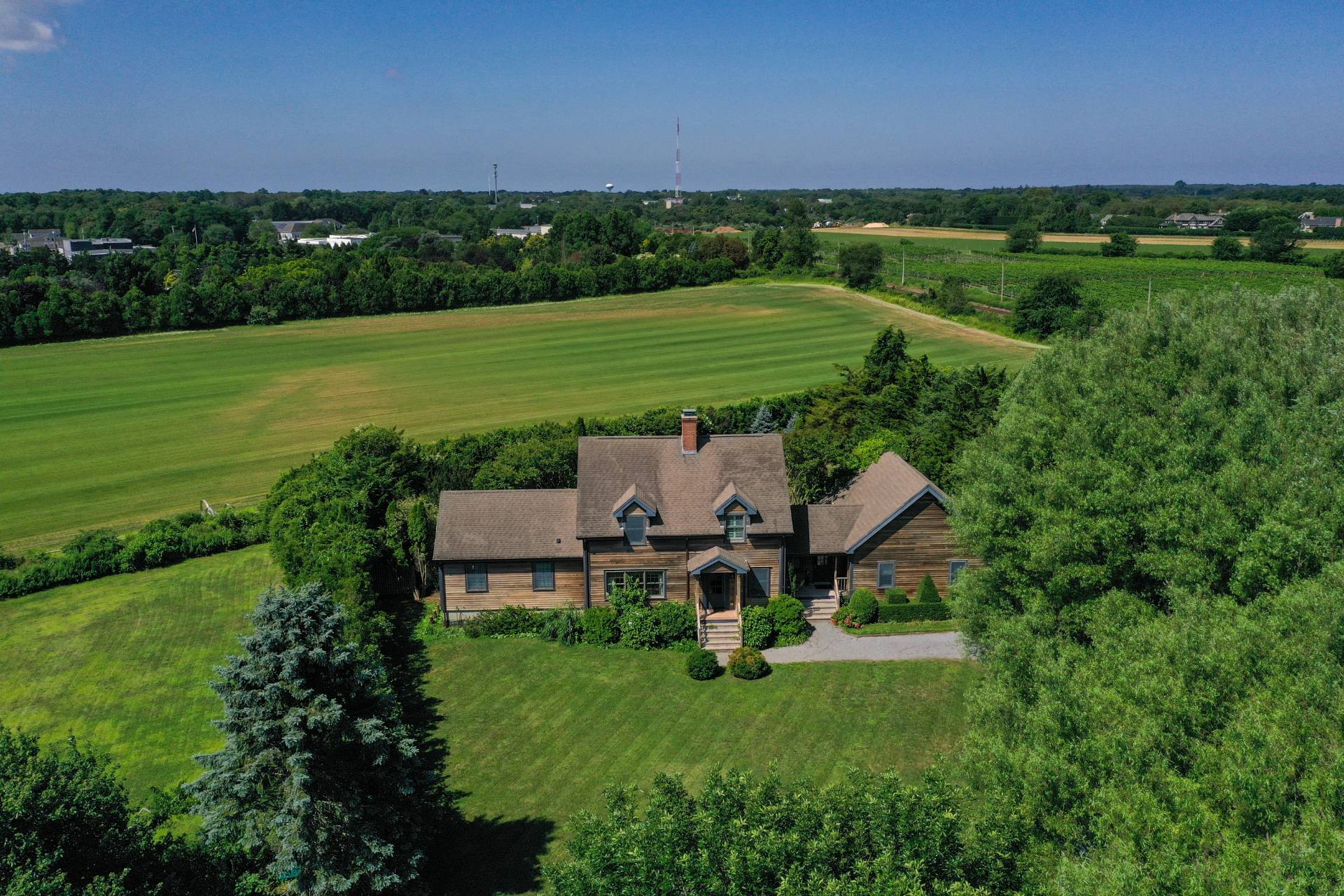 #3 photo, 39 Fairbanks Court, サフォーク郡 Water Mill , NY 11976