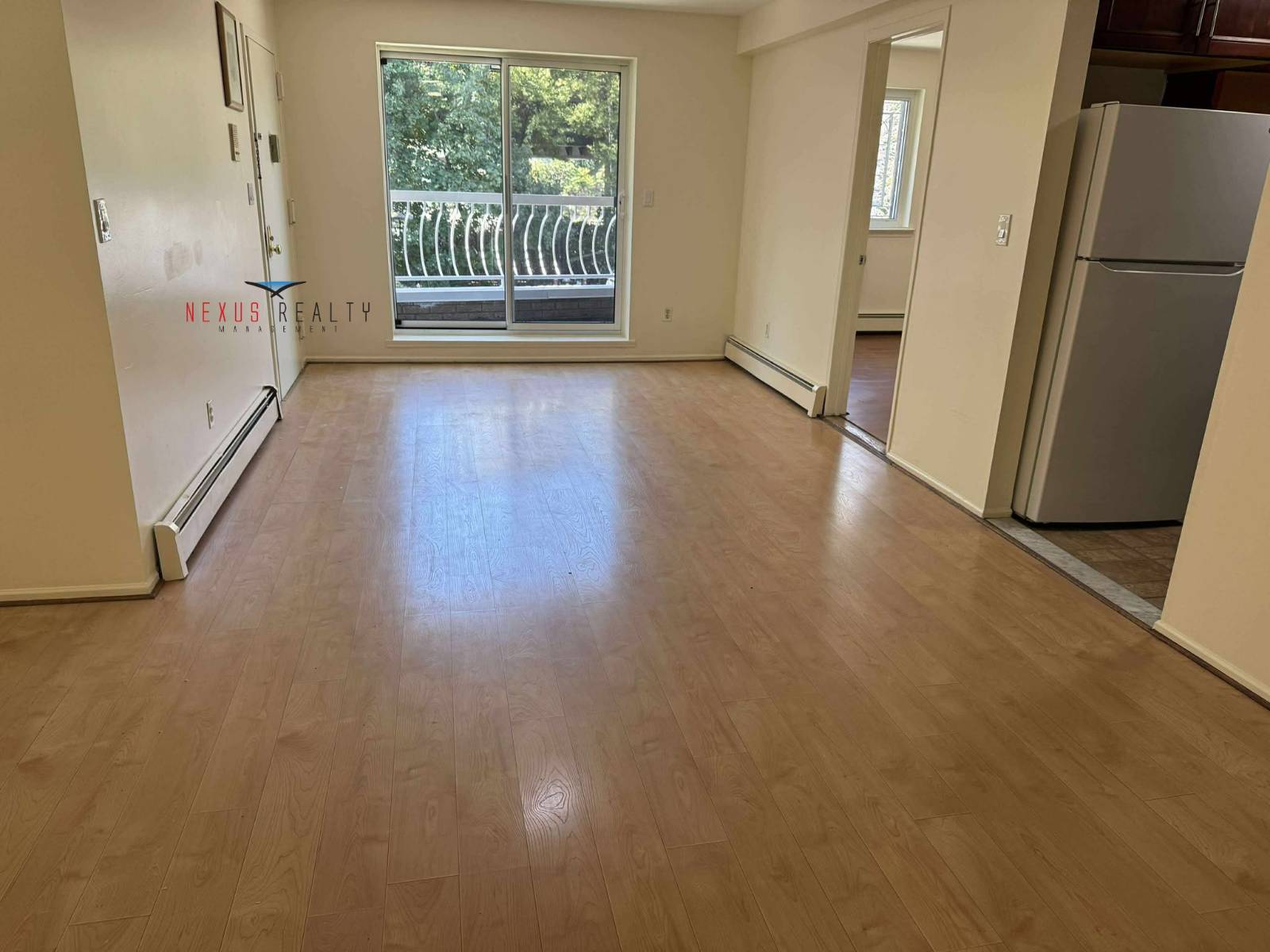 #5 photo, 69th street & 35th Avenue, クイーンズ区 Woodside , NY 11377