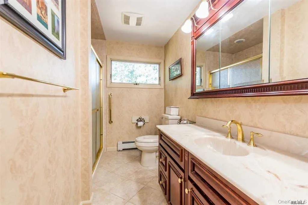 #10 photo, 16 Maryanne ave, Port Jefferson Station , NY 11776