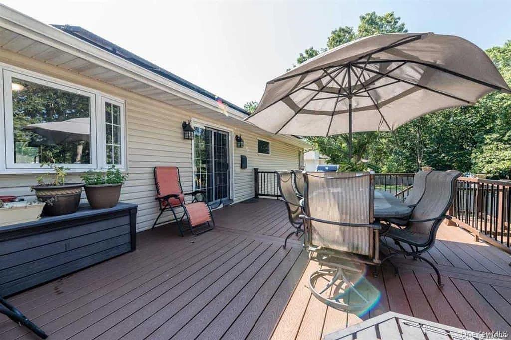 #13 photo, 16 Maryanne ave, Port Jefferson Station , NY 11776