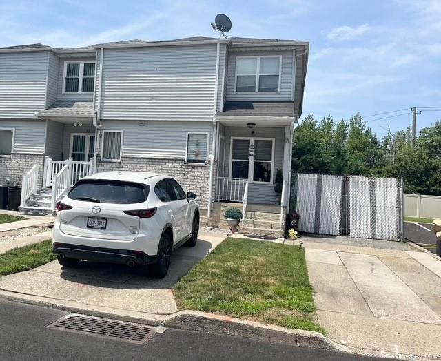 #1 photo, 71 Lorraine Loop, 史丹顿岛 Staten Island , NY 10309