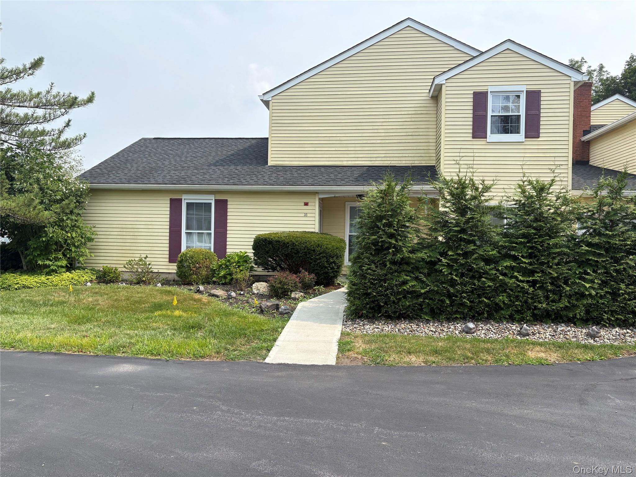 #1 photo, 35 Weathervane Way, Warwick , NY 10990