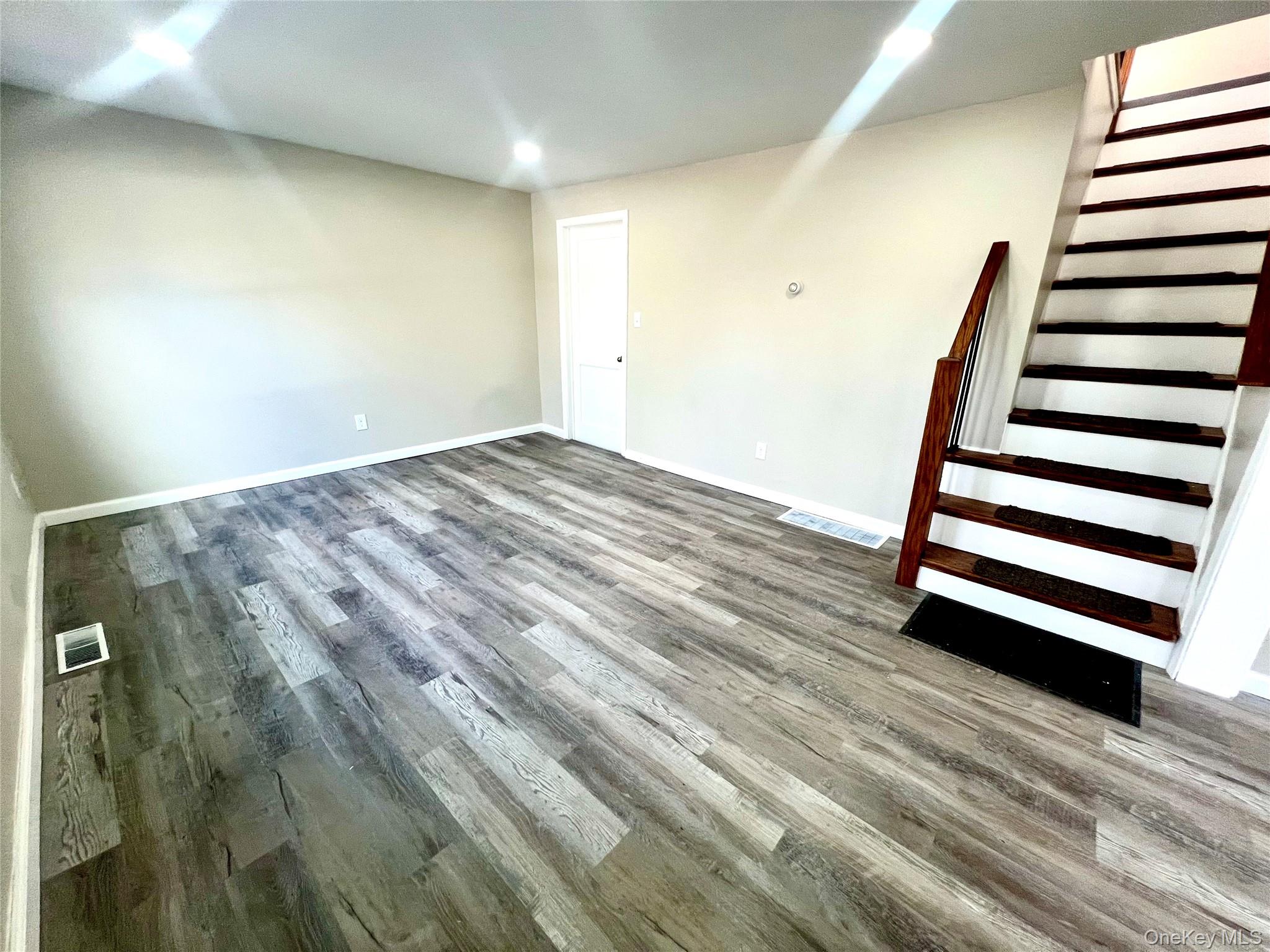 #7 photo, 6 North Street, Port Jervis , NY 12771