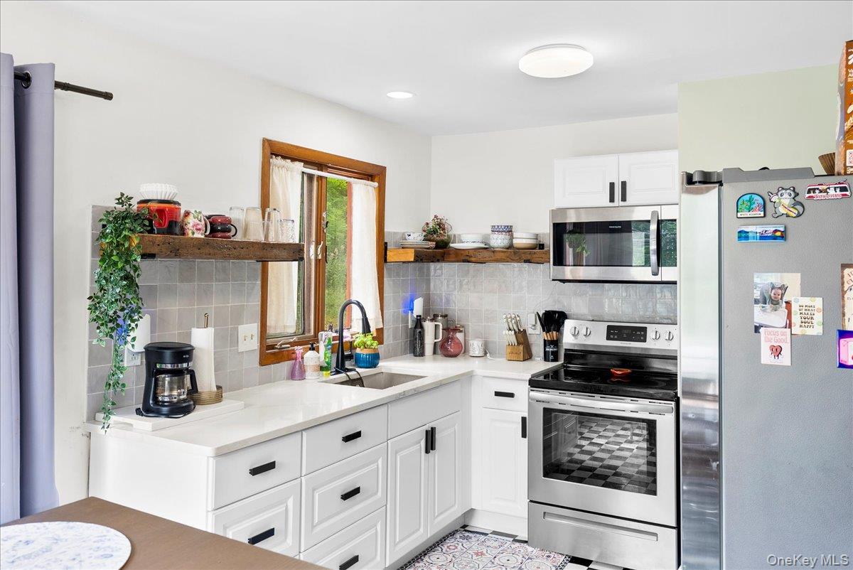 #10 photo, 24 Alpine Drive, Cairo , NY 12473