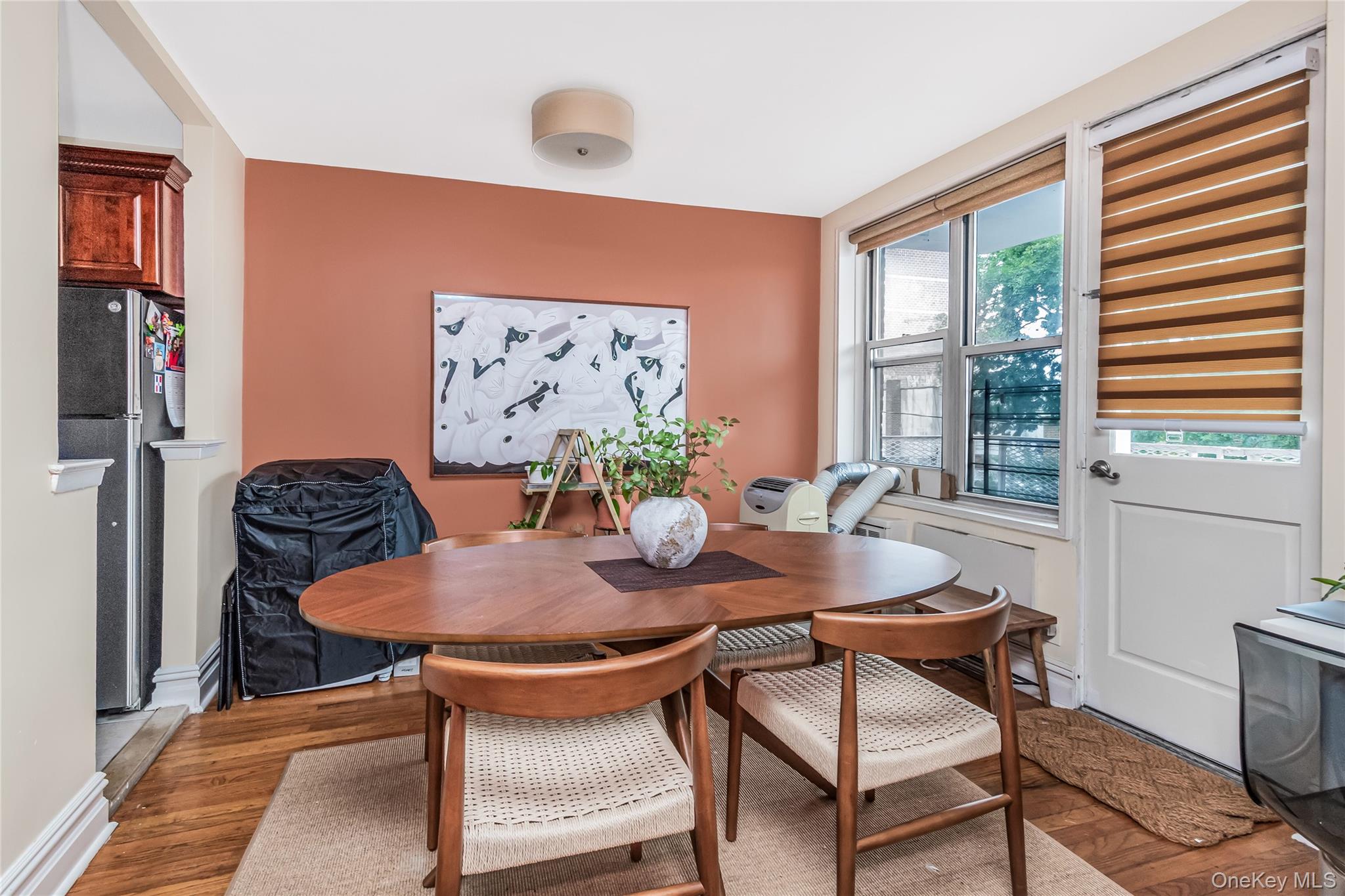 #4 photo, 3201 Grand Concourse, ブロンクス区 Bronx , NY 10468