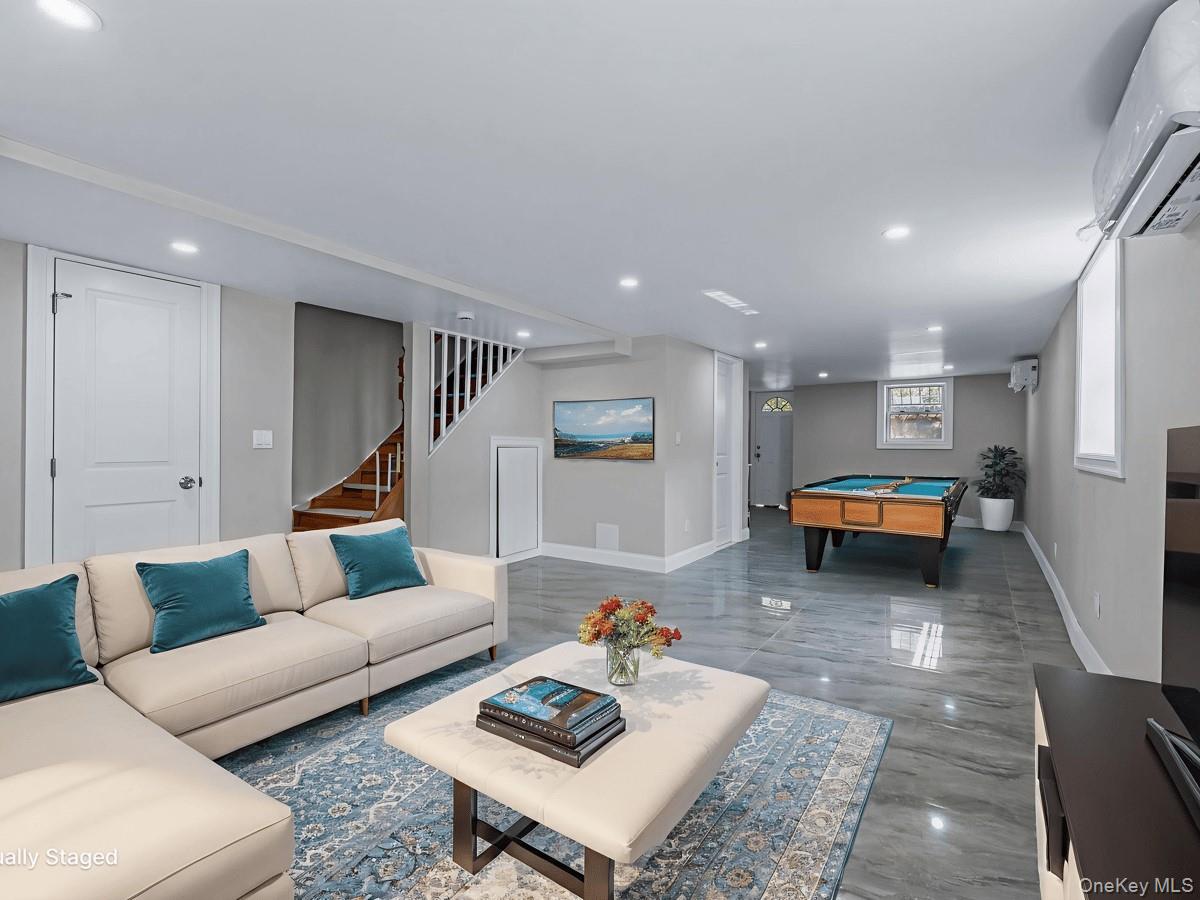 #17 photo, 141-67 72 Crescent, クイーンズ区 Flushing , NY 11367