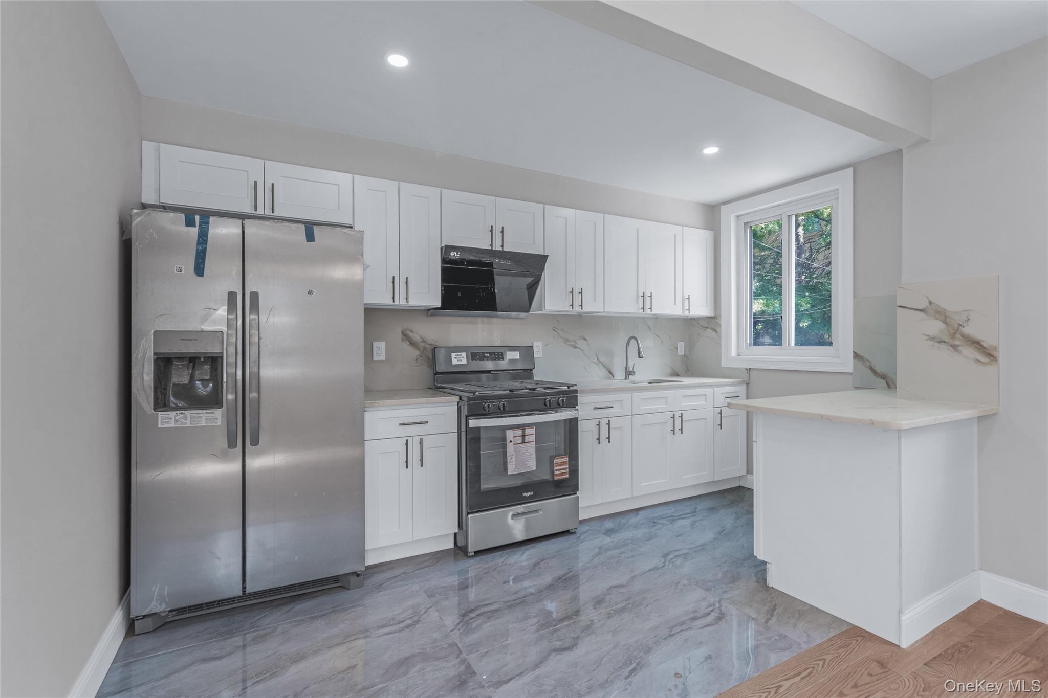 #9 photo, 141-67 72 Crescent, クイーンズ区 Flushing , NY 11367