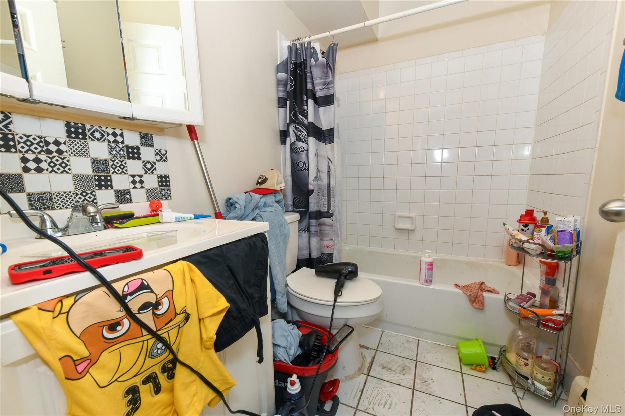 #16 photo, 10741 Sutphin Boulevard, クイーンズ区 Jamaica South , NY 11435