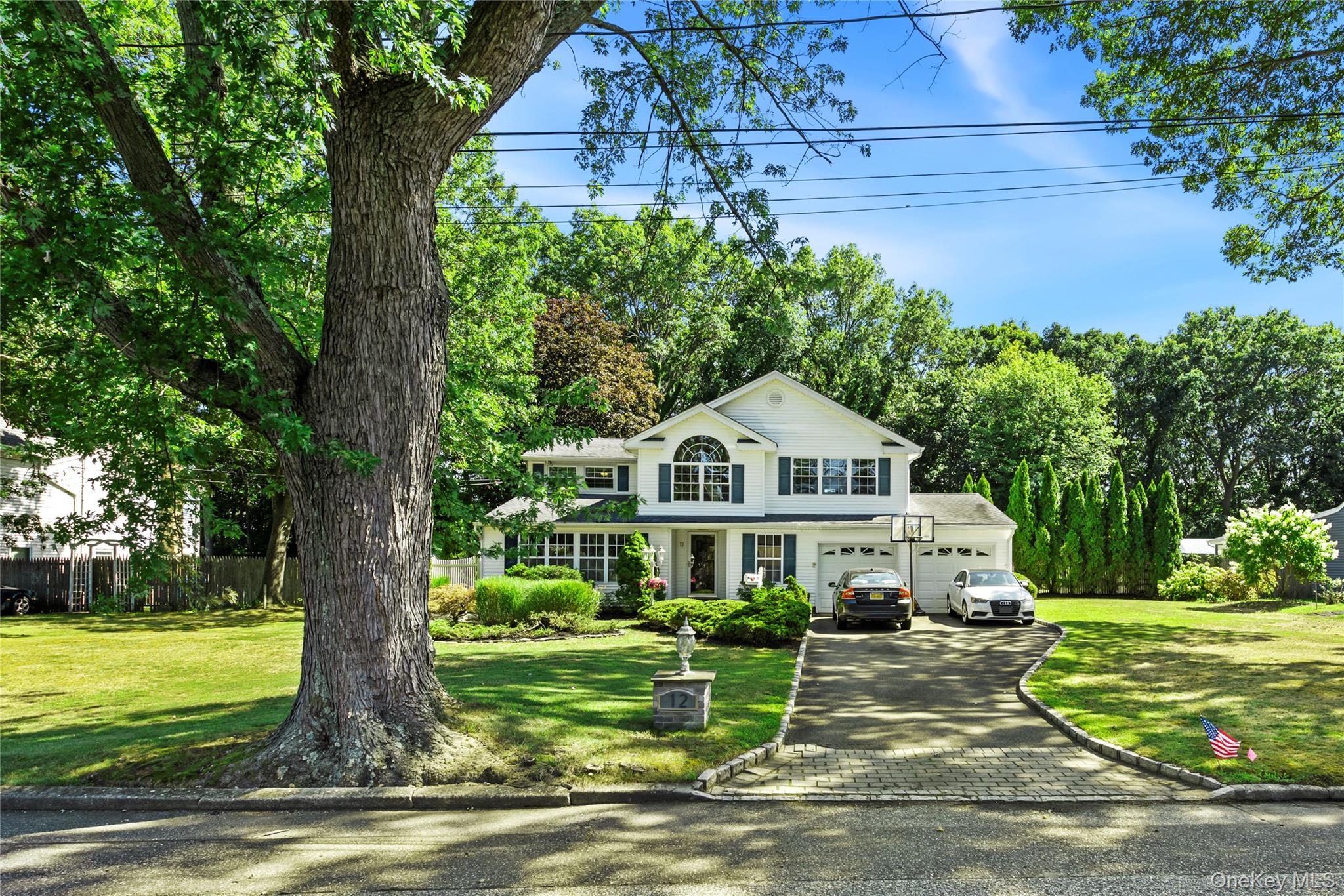 #1 photo, 12 Elk Lane, सफ़ोक काउंटी South Setauket , NY 11720