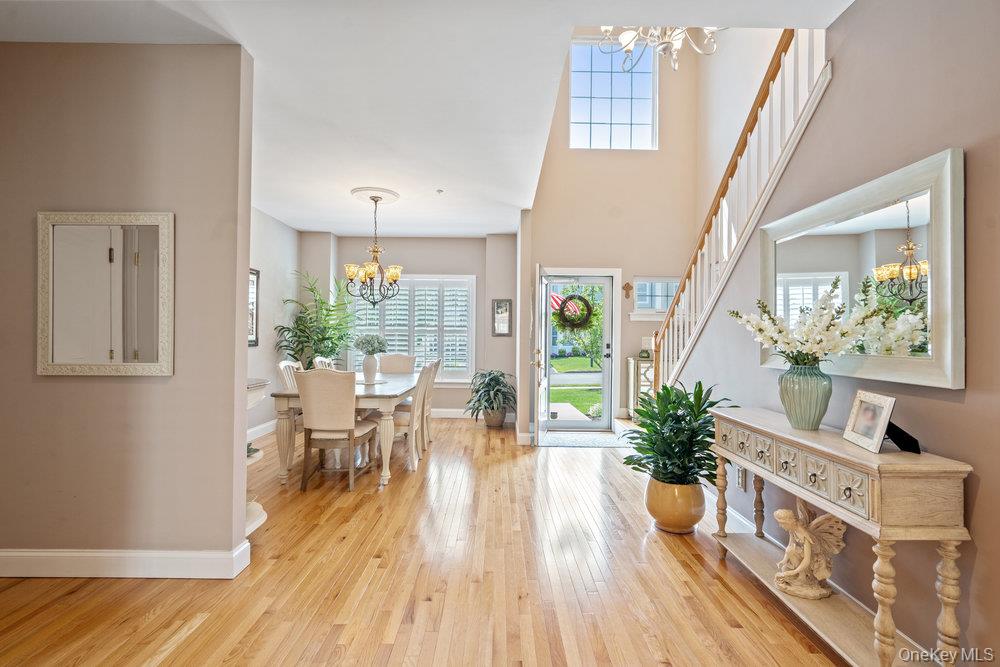 #6 photo, 162 Halley Drive, サフォーク郡 Blue Point , NY 11715