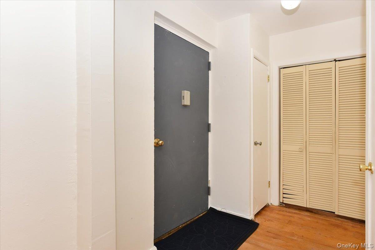 #4 photo, 91 Tulip Avenue, ナッソー郡 Floral Park , NY 11001