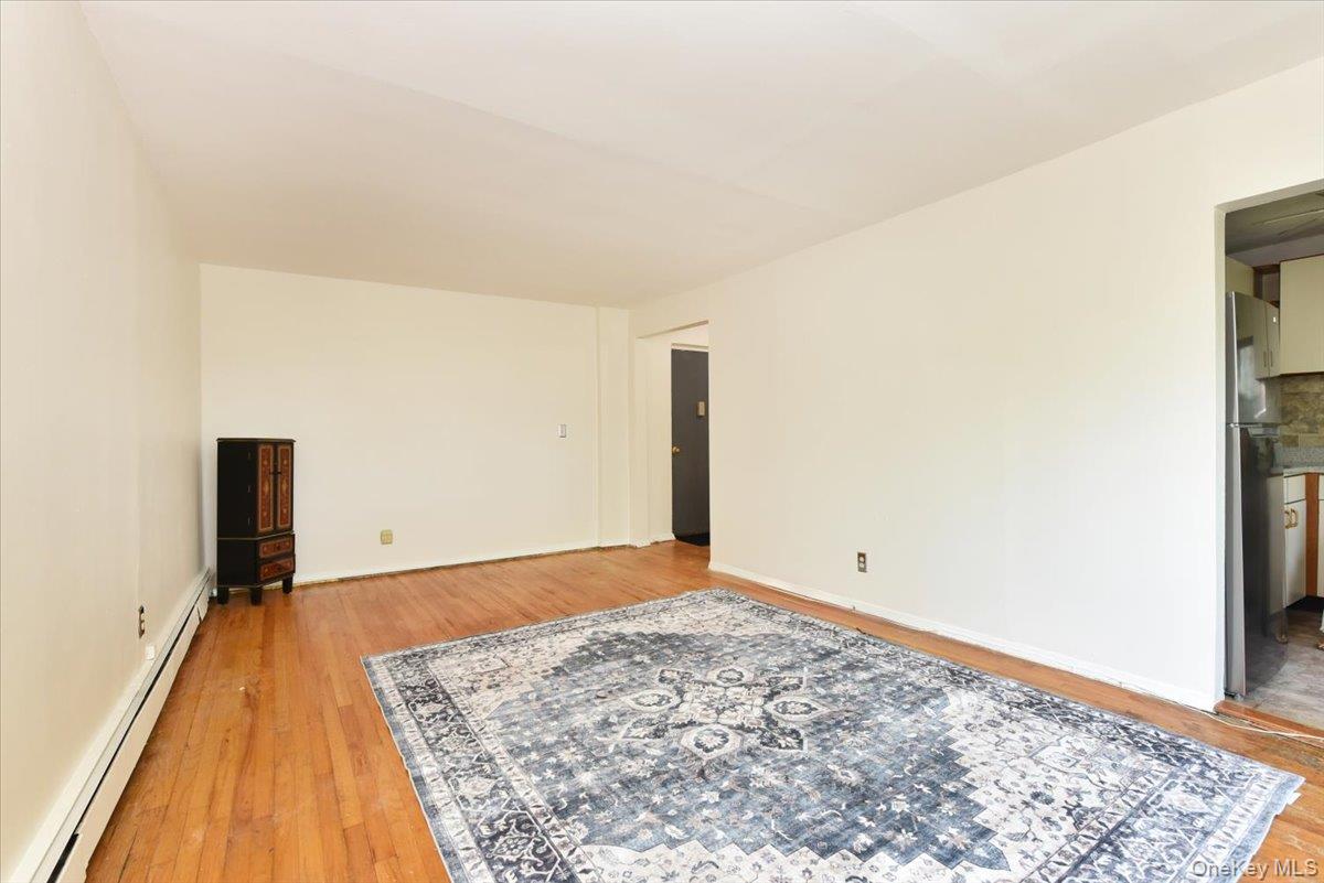 #5 photo, 91 Tulip Avenue, ナッソー郡 Floral Park , NY 11001