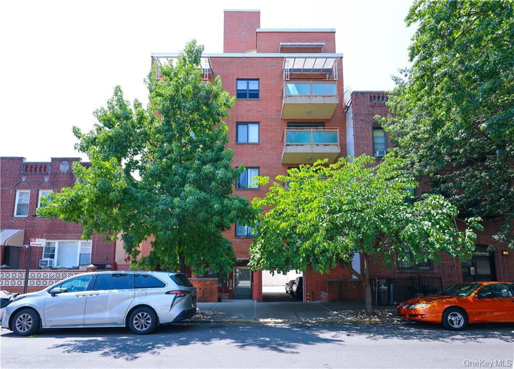 #1 photo, 1520 W 10th Street, ब्रुकलीन Brooklyn , NY 11204