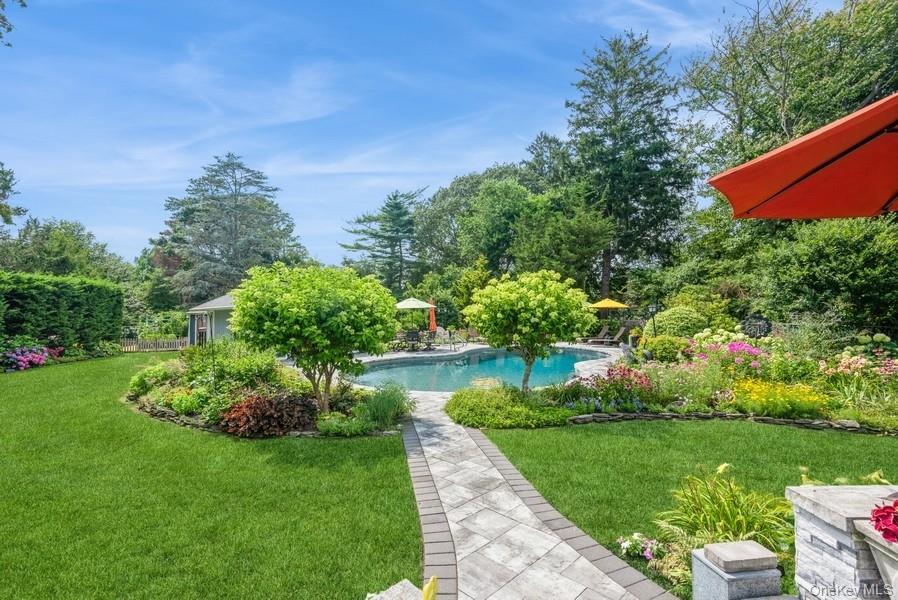 #10 photo, 330 Private Road, サフォーク郡 East Patchogue , NY 11772