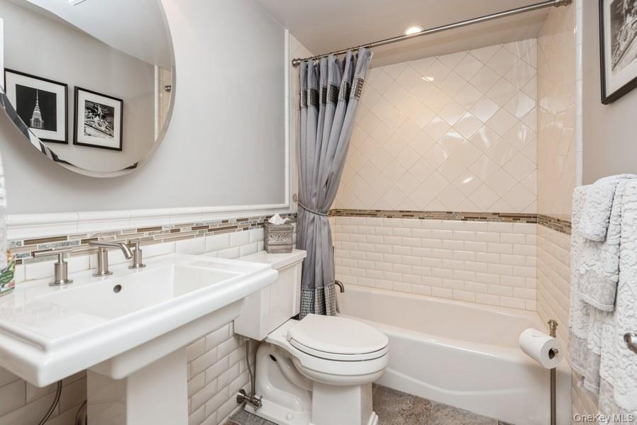 #17 photo, 330 Private Road, サフォーク郡 East Patchogue , NY 11772