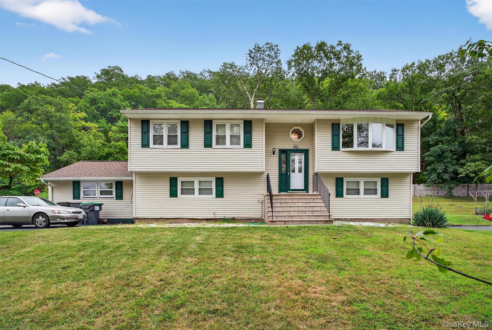 #1 photo, 100 Birchwood Drive, Highland Mills , NY 10930