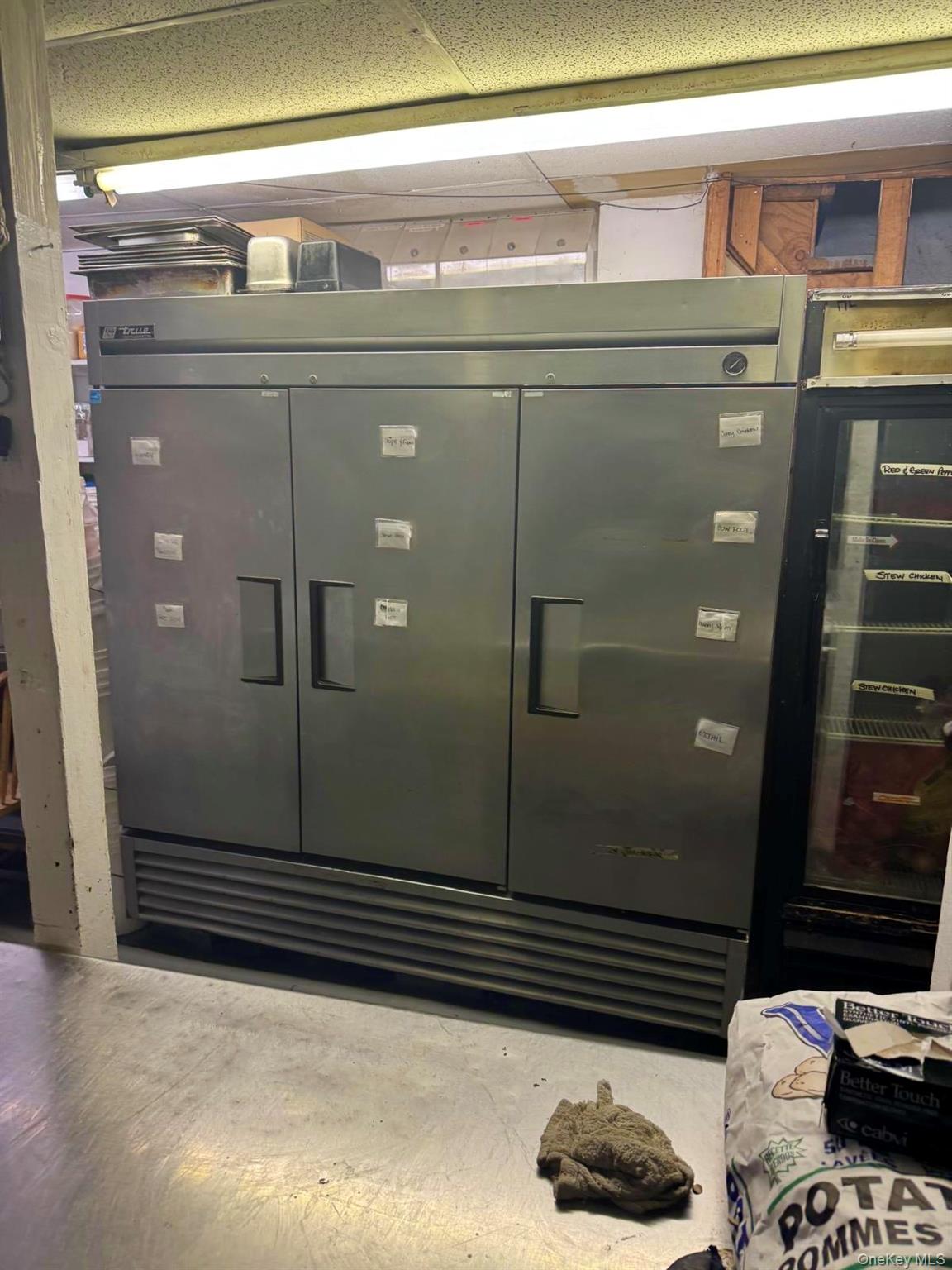 #3 photo, 4143 White Plains Road, ブロンクス区 Bronx , NY 10466