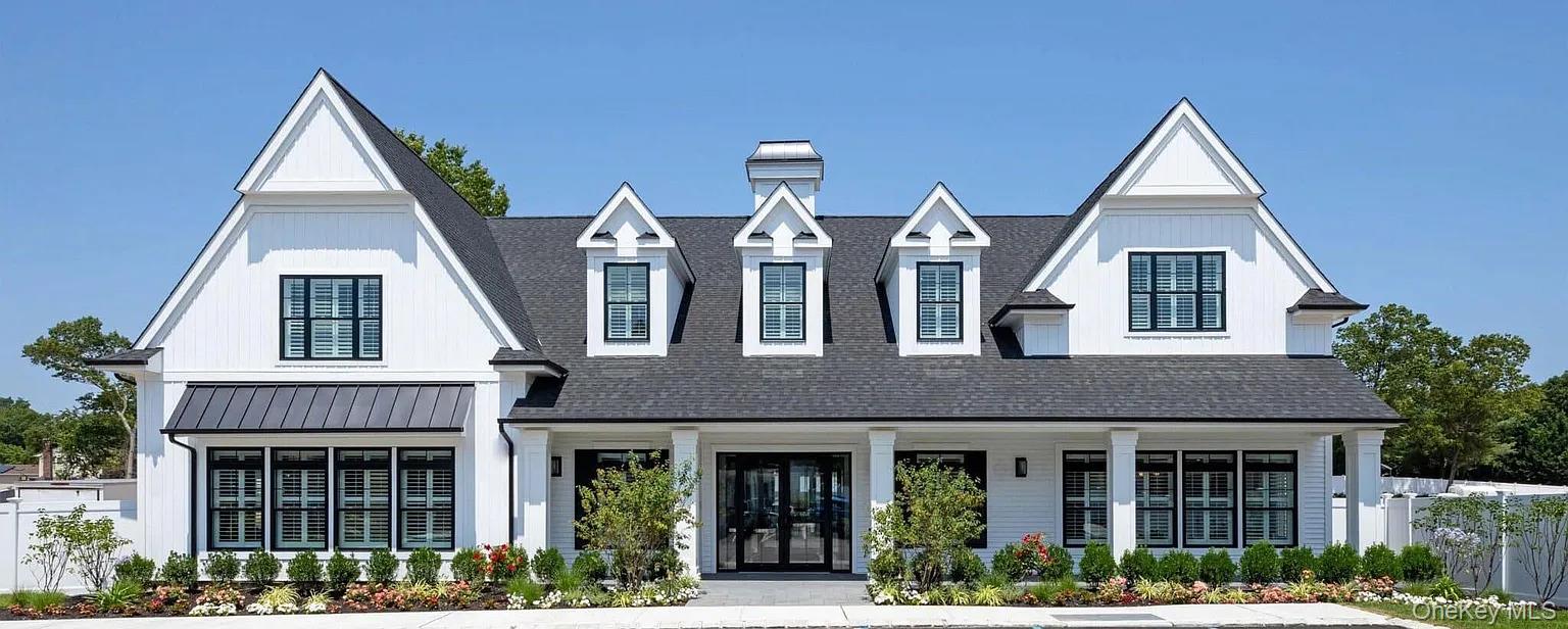 #1 photo, 142 August Circle, מחוז סאפוק East Northport , NY 11731