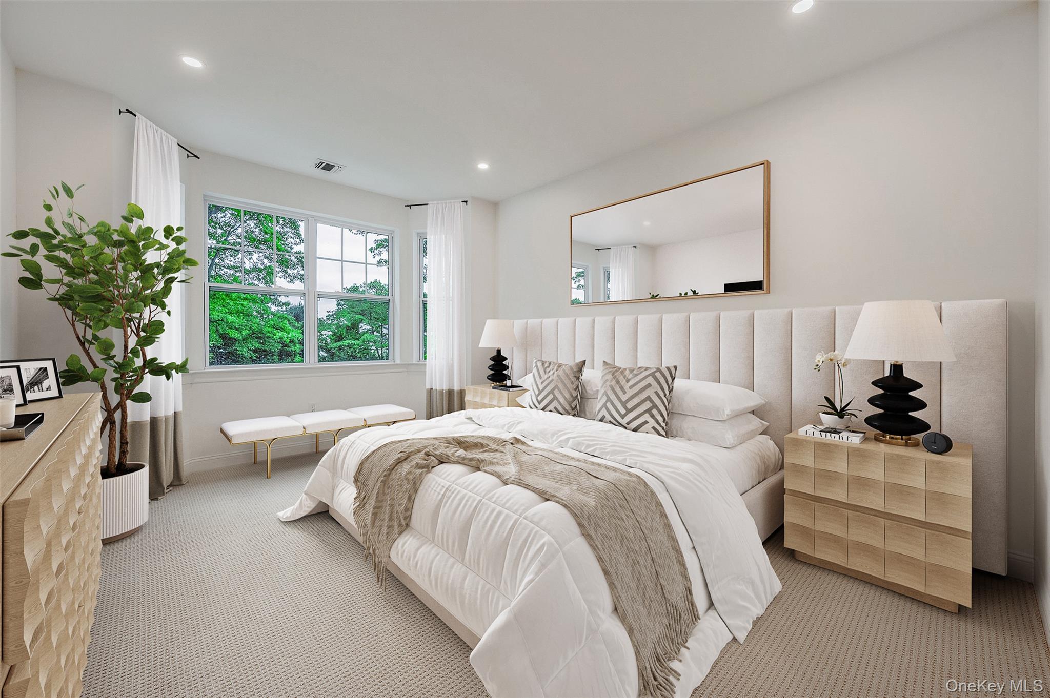 #5 photo, 142 August Circle, מחוז סאפוק East Northport , NY 11731