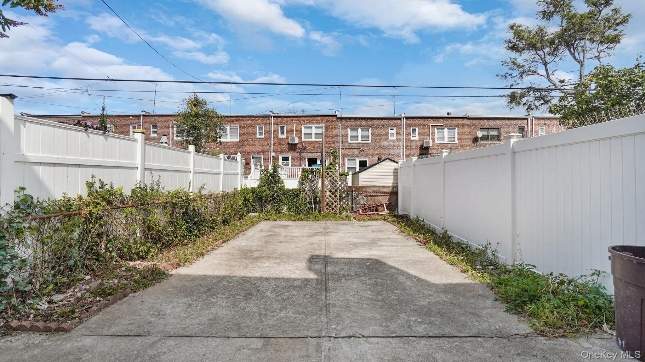 #19 photo, 89-77 Springfiled Boulevard, क्वीन्स गाँव Queens Village , NY 11427