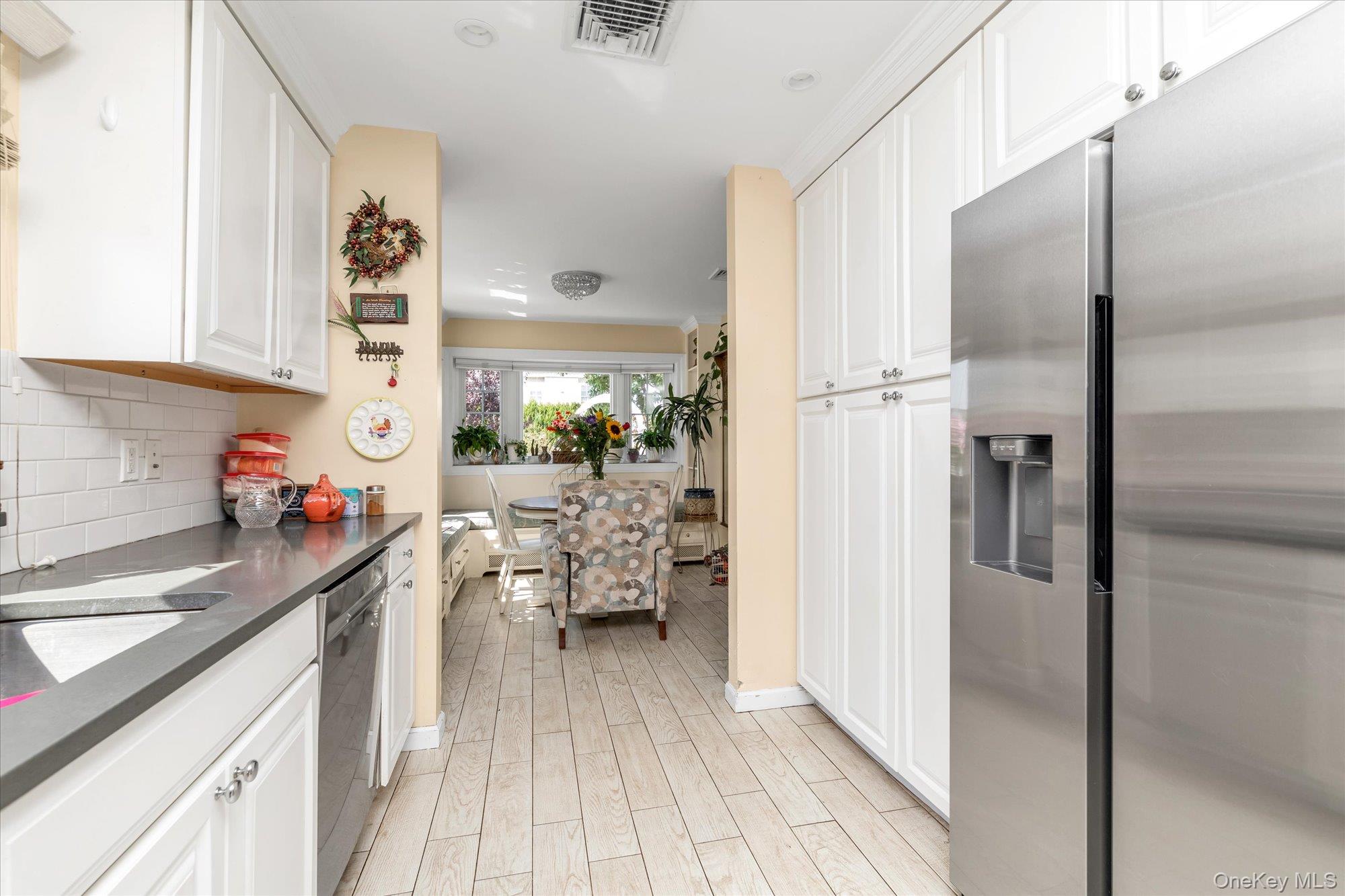 #11 photo, 500 W Penn Street, ナッソー郡 Long Beach , NY 11561