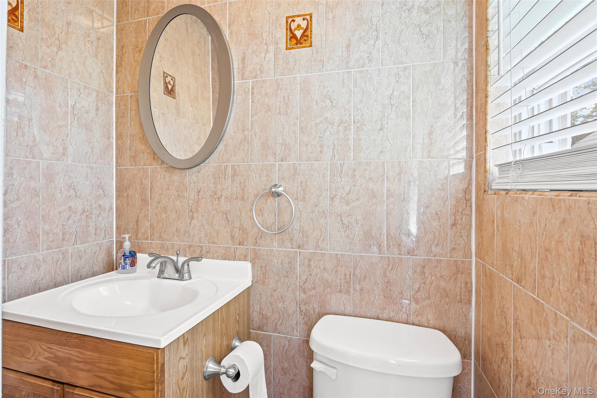 #16 photo, 1013 Stafford Road, Valley Stream , NY 11580