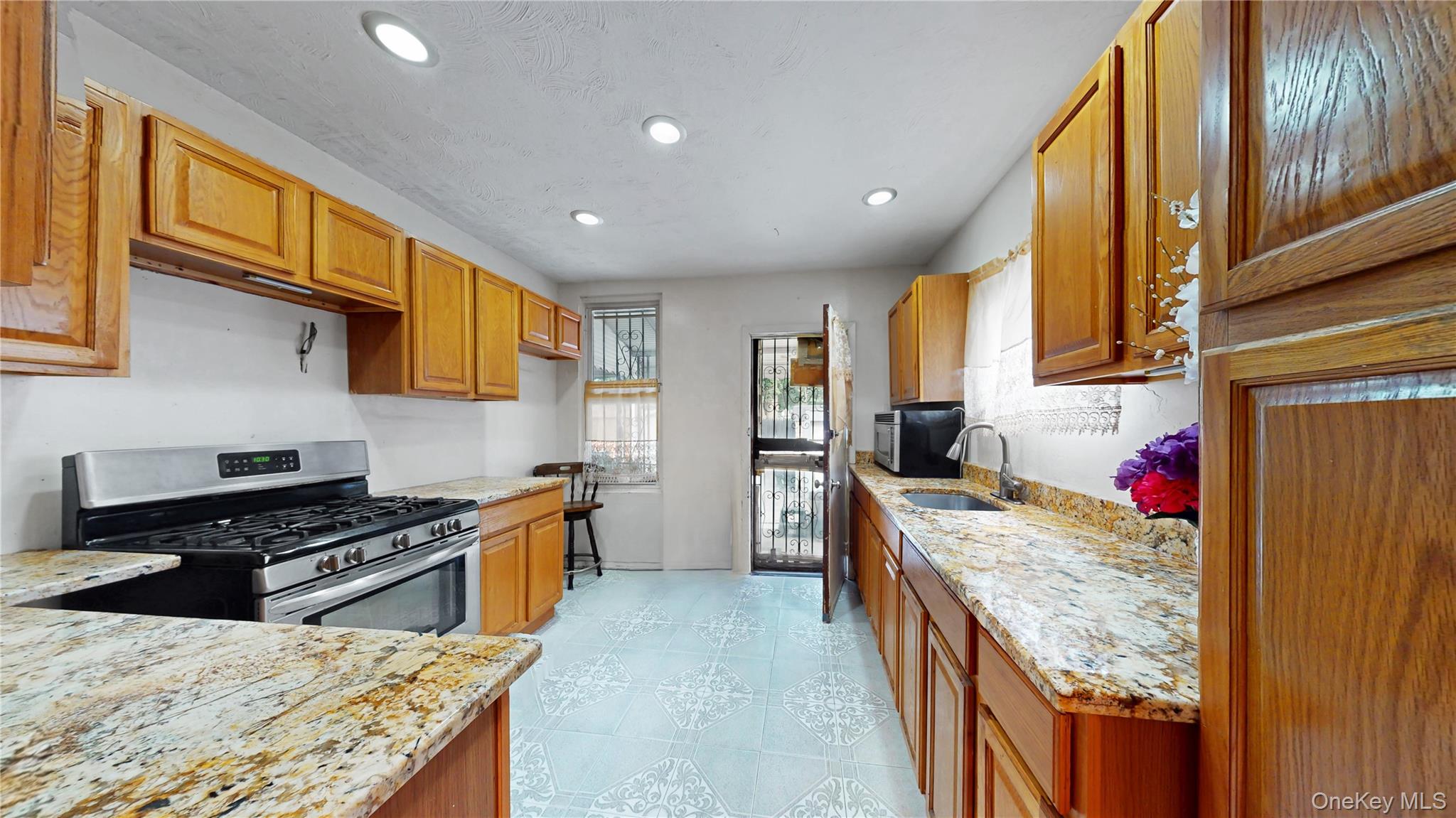 #5 photo, 1169 Brooklyn Avenue, ブルックリン区 Brooklyn , NY 11203