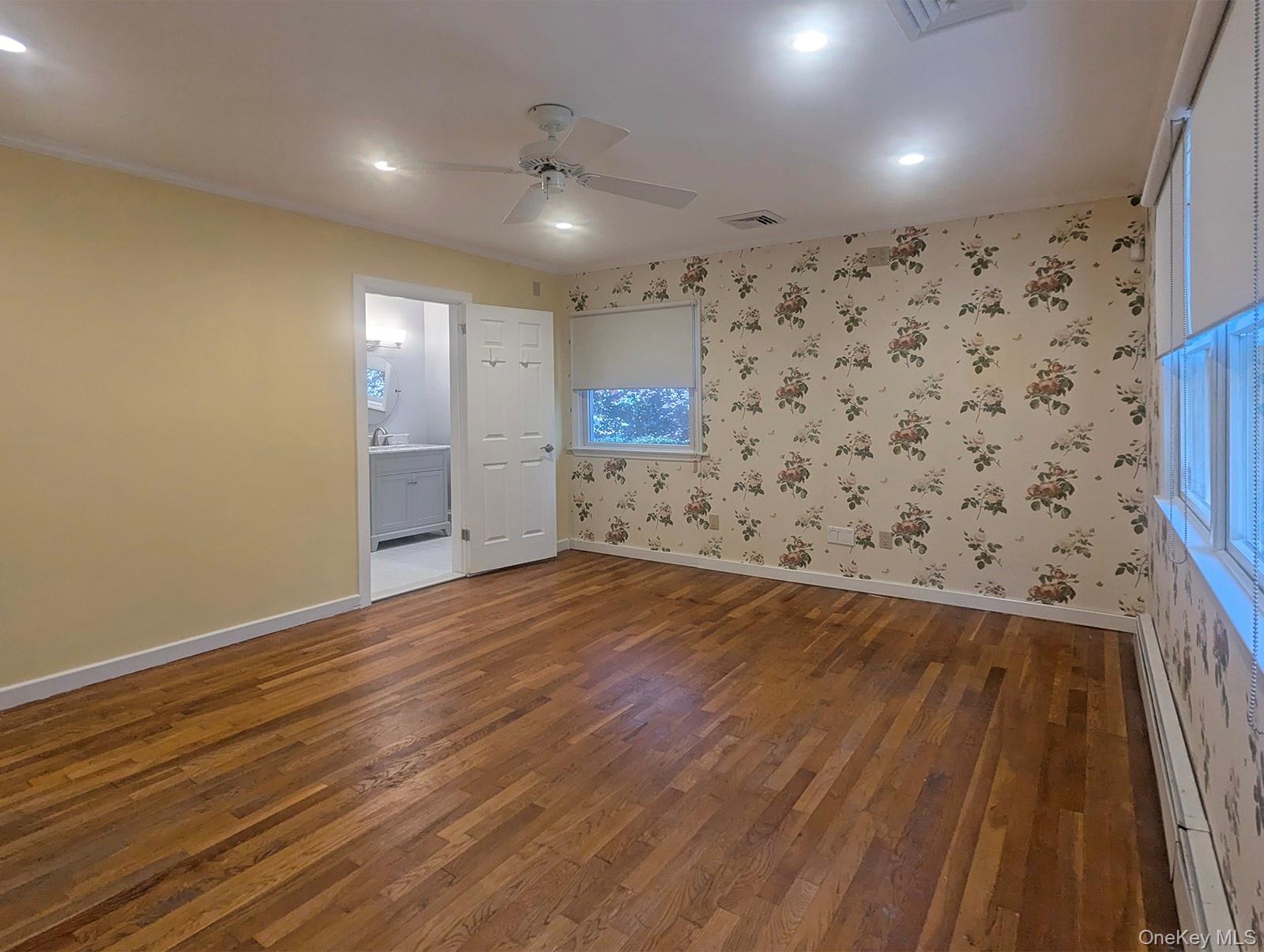 #12 photo, 48 Bayberry Avenue, ナッソー郡 Garden City , NY 11530