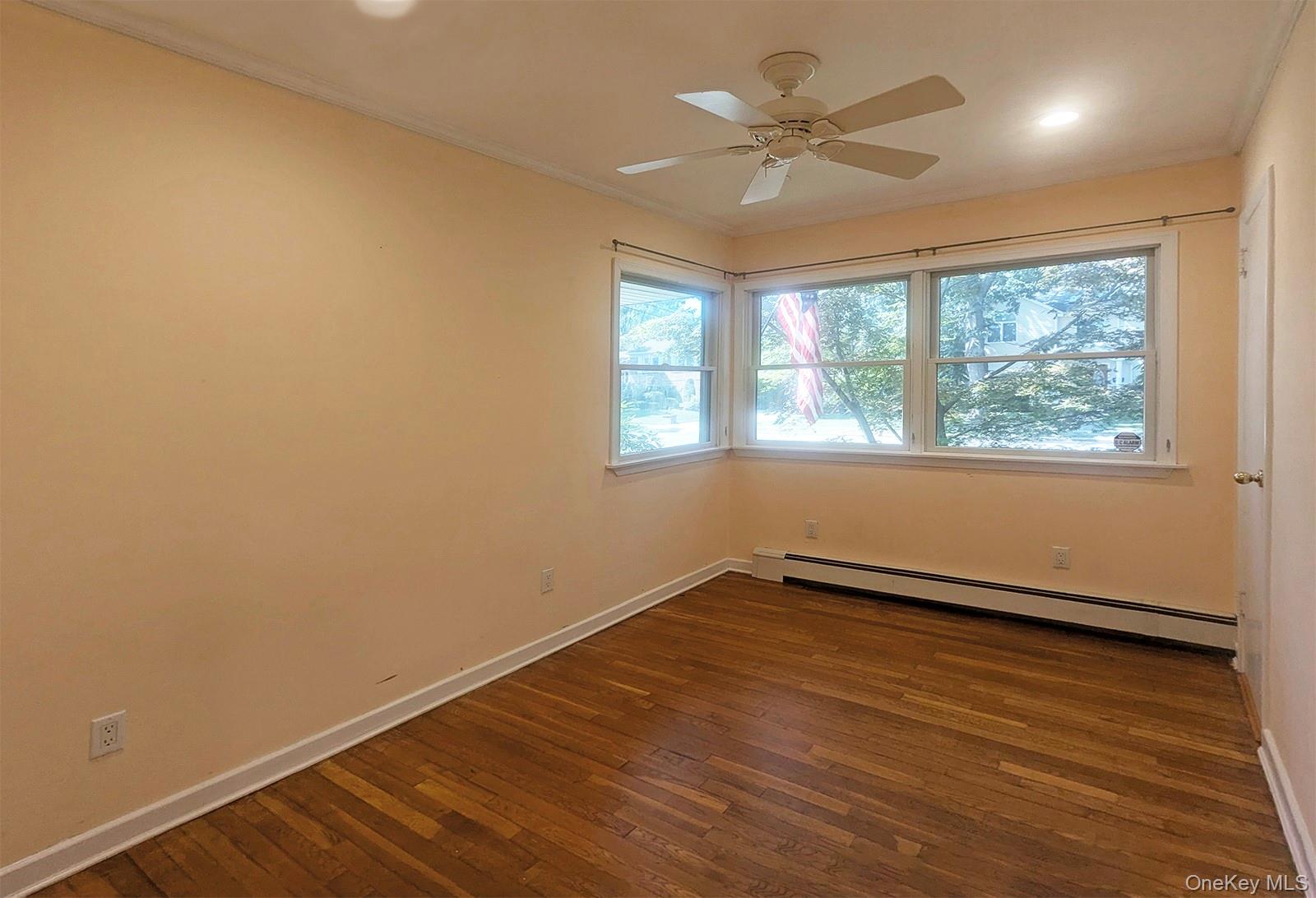 #17 photo, 48 Bayberry Avenue, ナッソー郡 Garden City , NY 11530