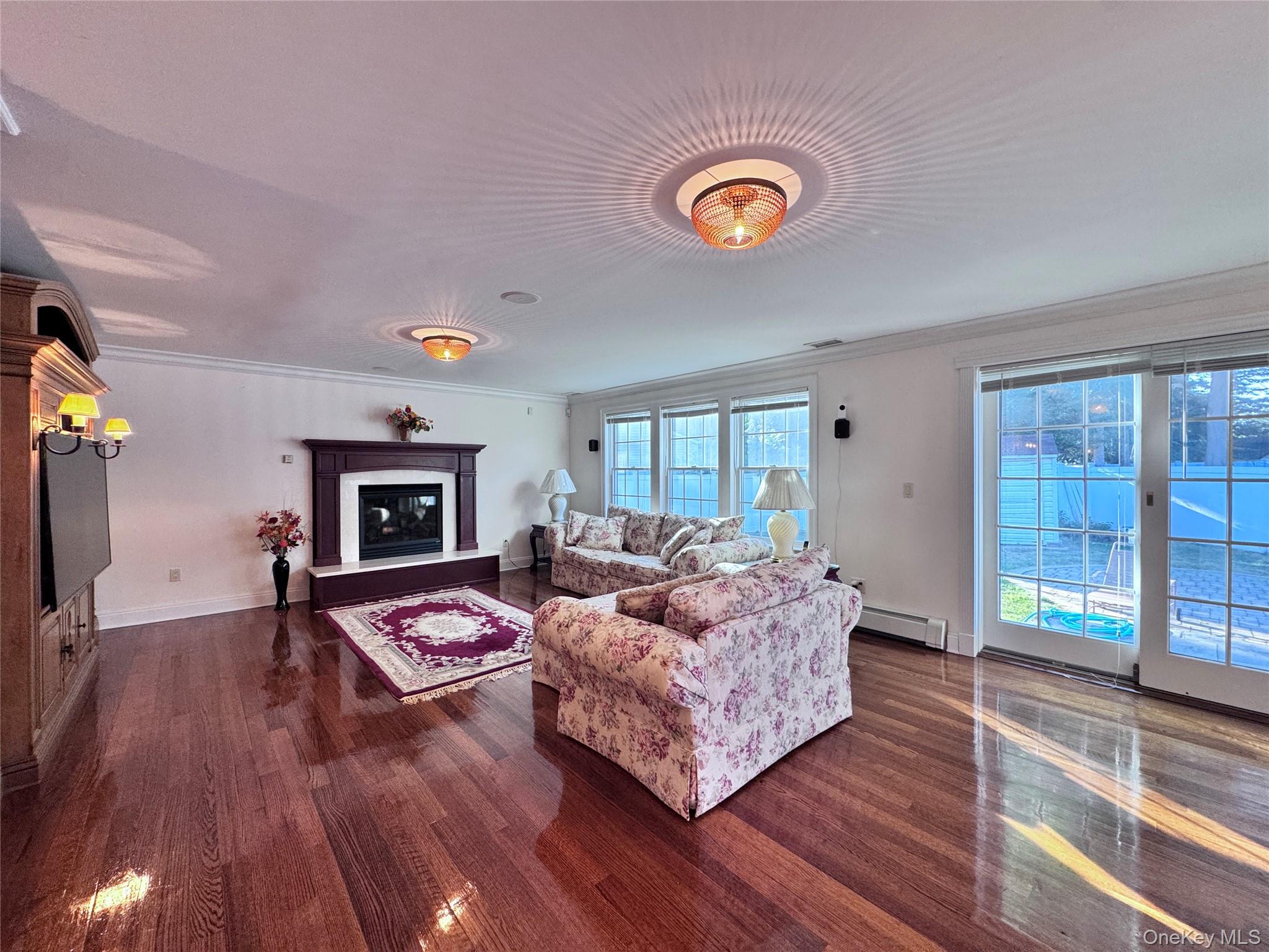 #13 photo, 35 Moss Lane, ナッソー郡 Jericho , NY 11753