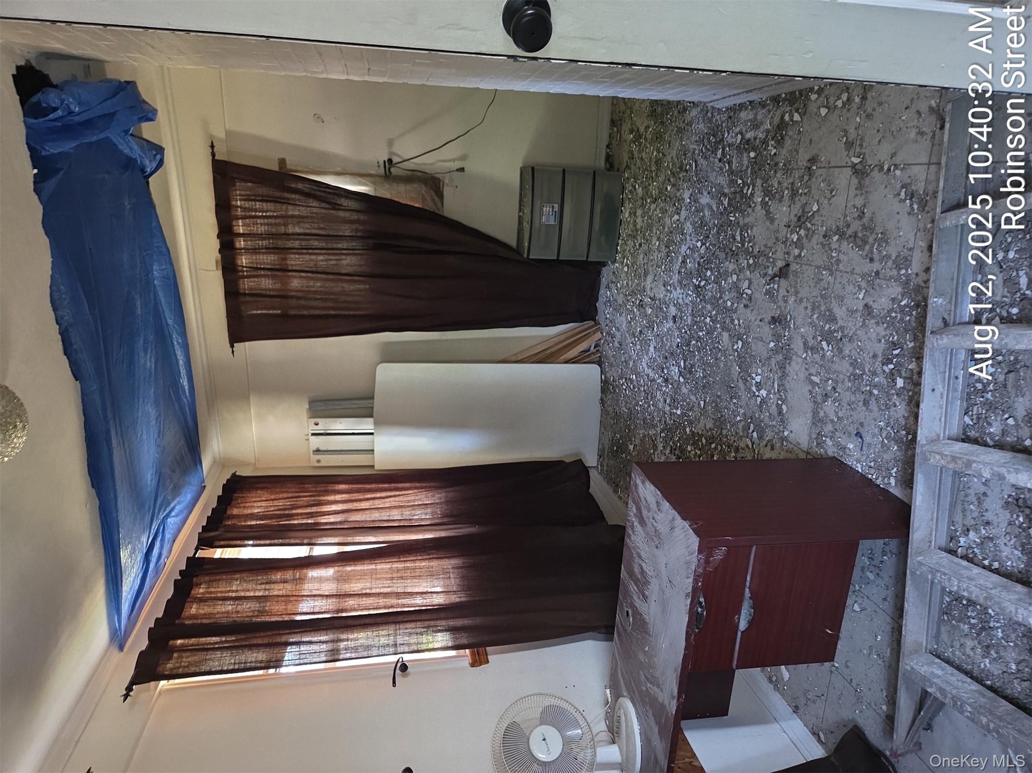 #19 photo, 52-05 Robinson St, फ्लशिंग Flushing , NY 11335