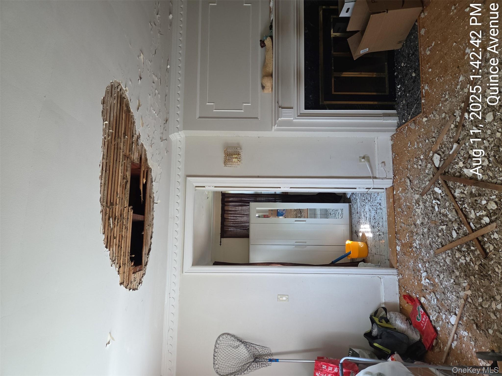 #3 photo, 52-05 Robinson St, फ्लशिंग Flushing , NY 11335