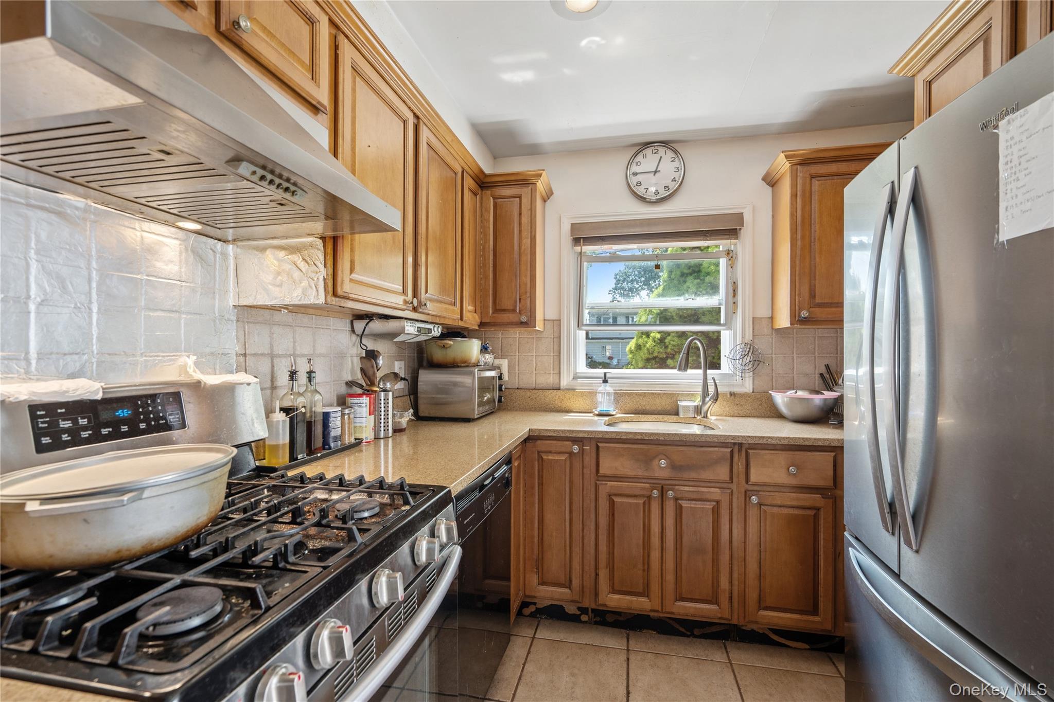 #12 photo, 9 Rugby Road, Massapequa , NY 11758