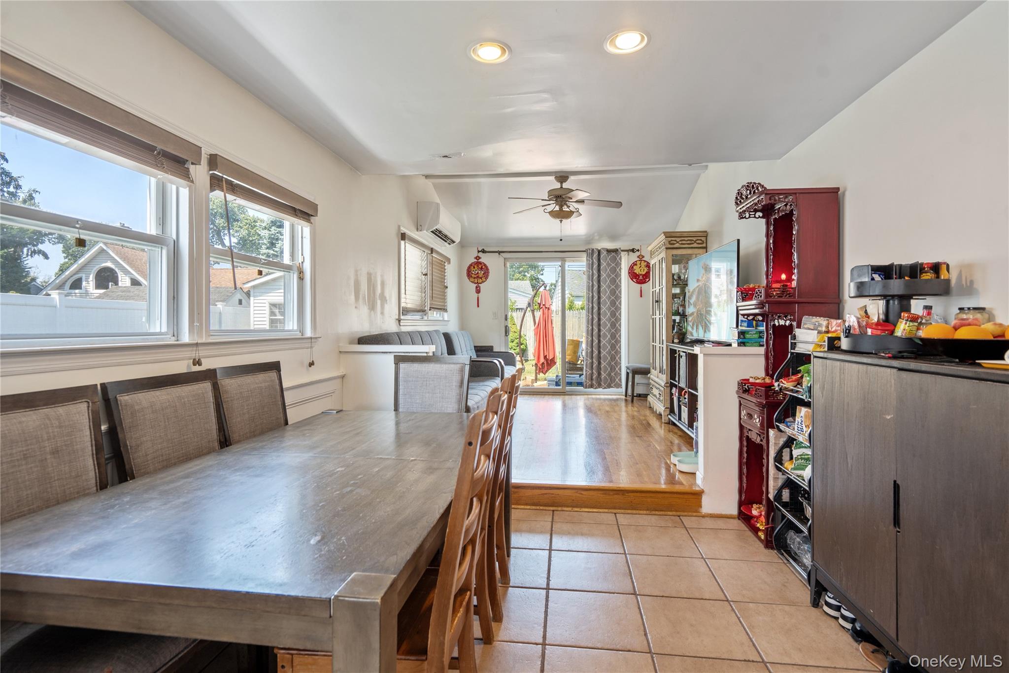 #13 photo, 9 Rugby Road, Massapequa , NY 11758