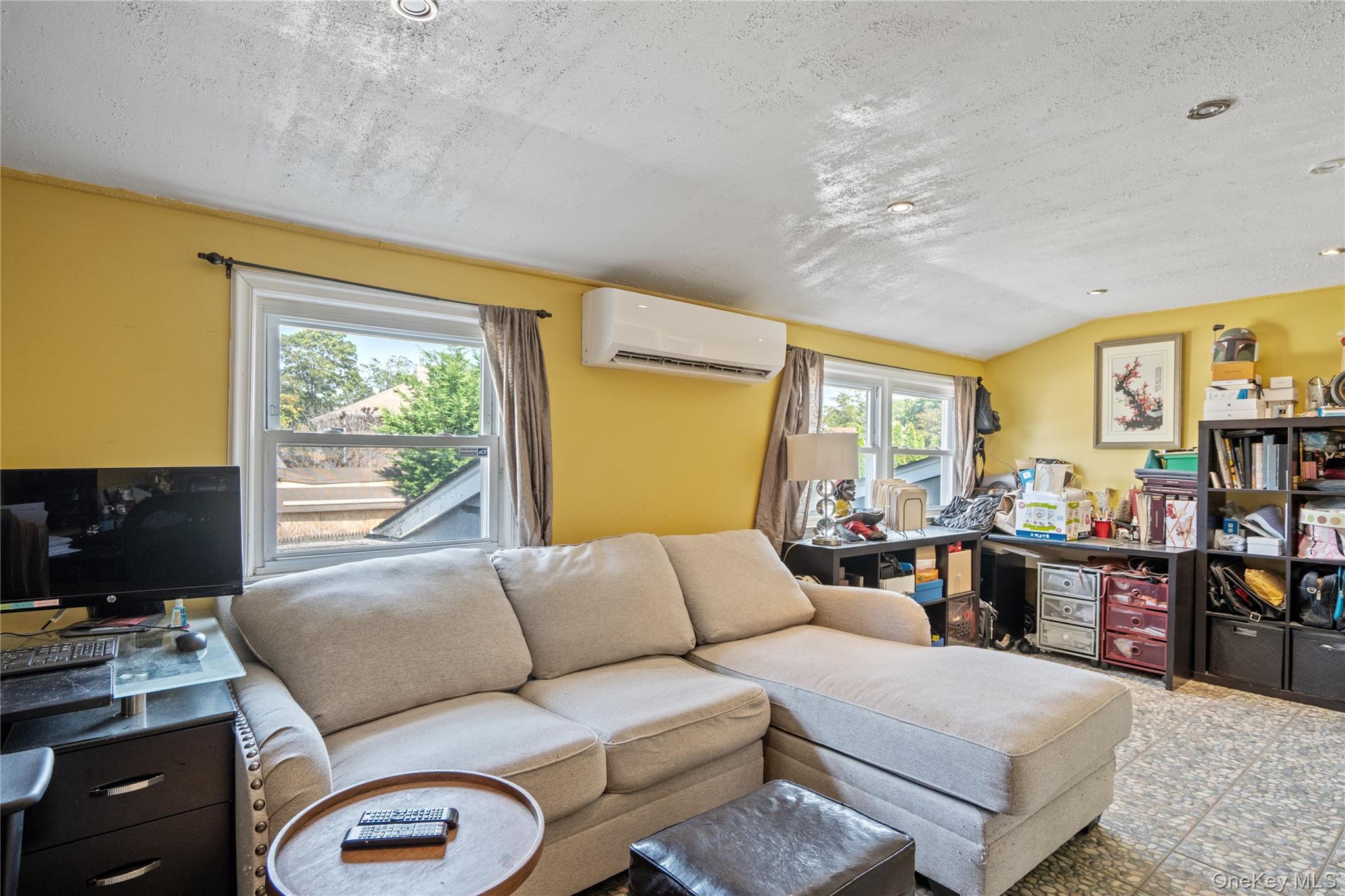 #17 photo, 9 Rugby Road, Massapequa , NY 11758