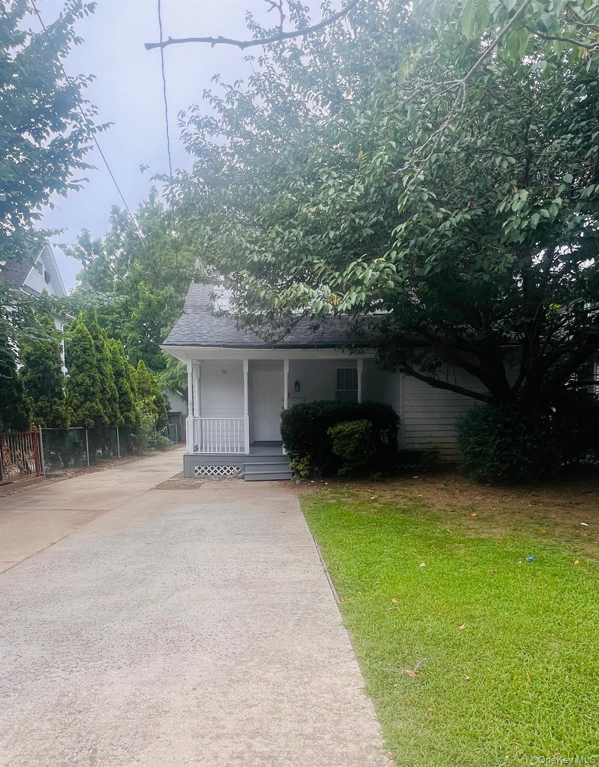 #1 photo, 75 Locust Avenue, Cedarhurst , NY 11516