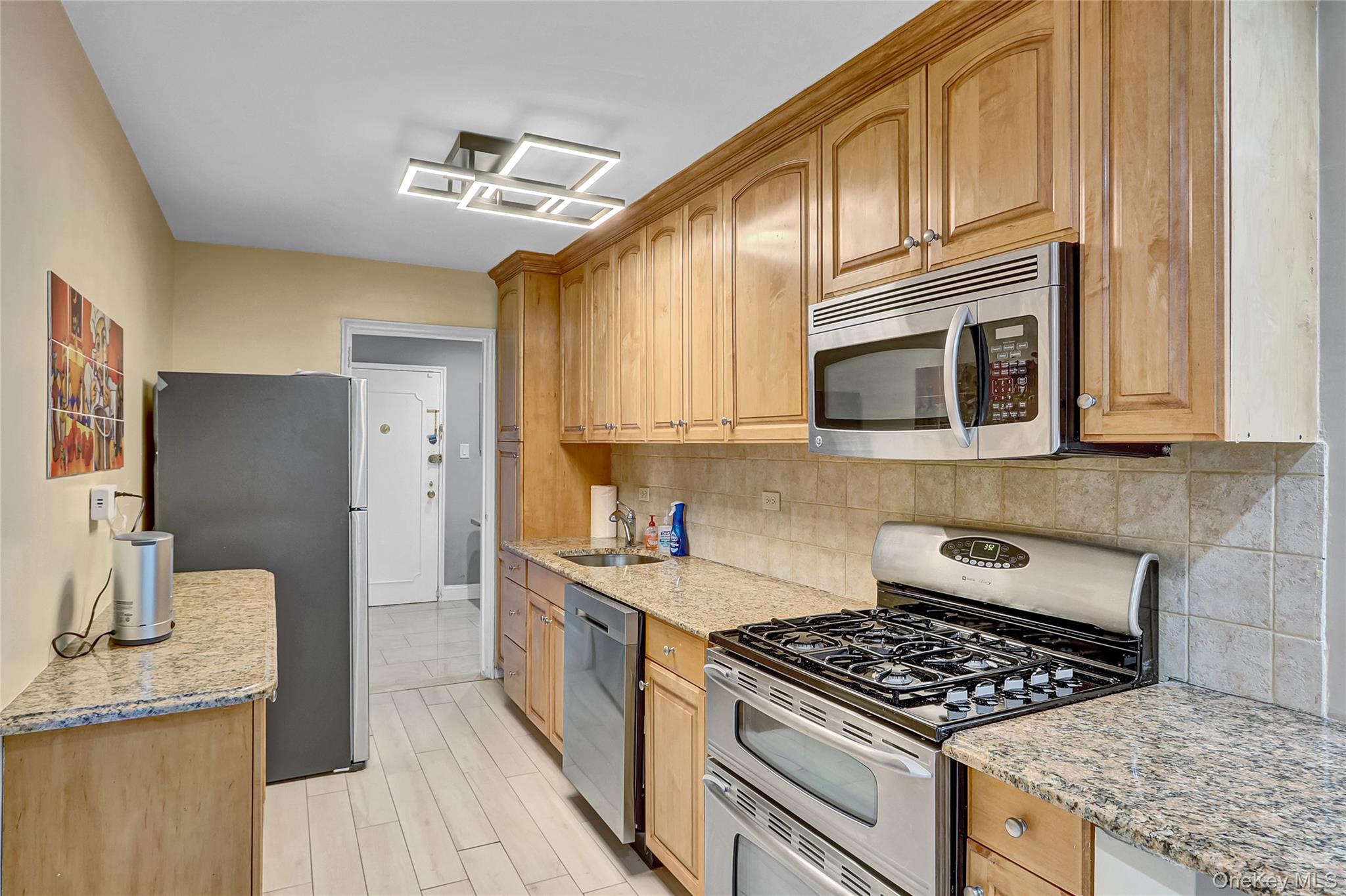 #14 photo, 18-40 211 Street, クイーンズ区 Bayside , NY 11360