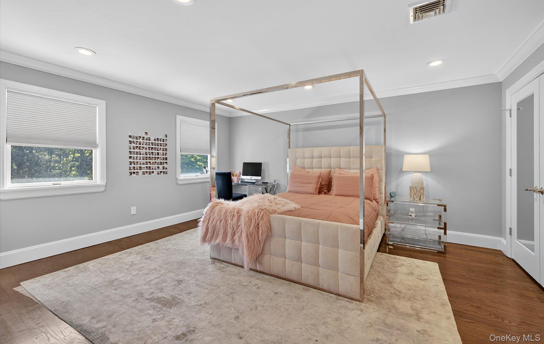 #16 photo, 182 Yukon Drive, Woodbury , NY 11797