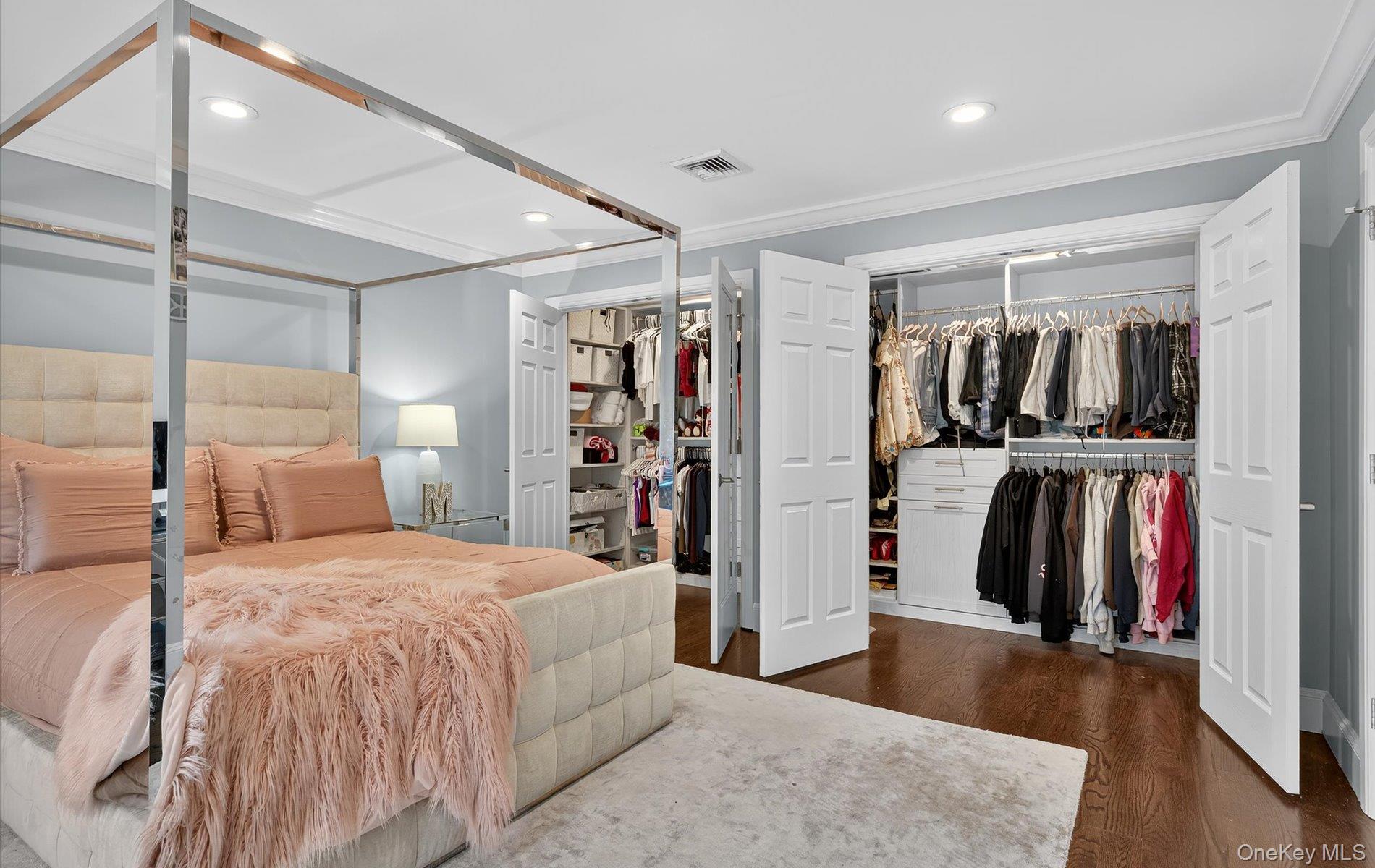 #19 photo, 182 Yukon Drive, Woodbury , NY 11797