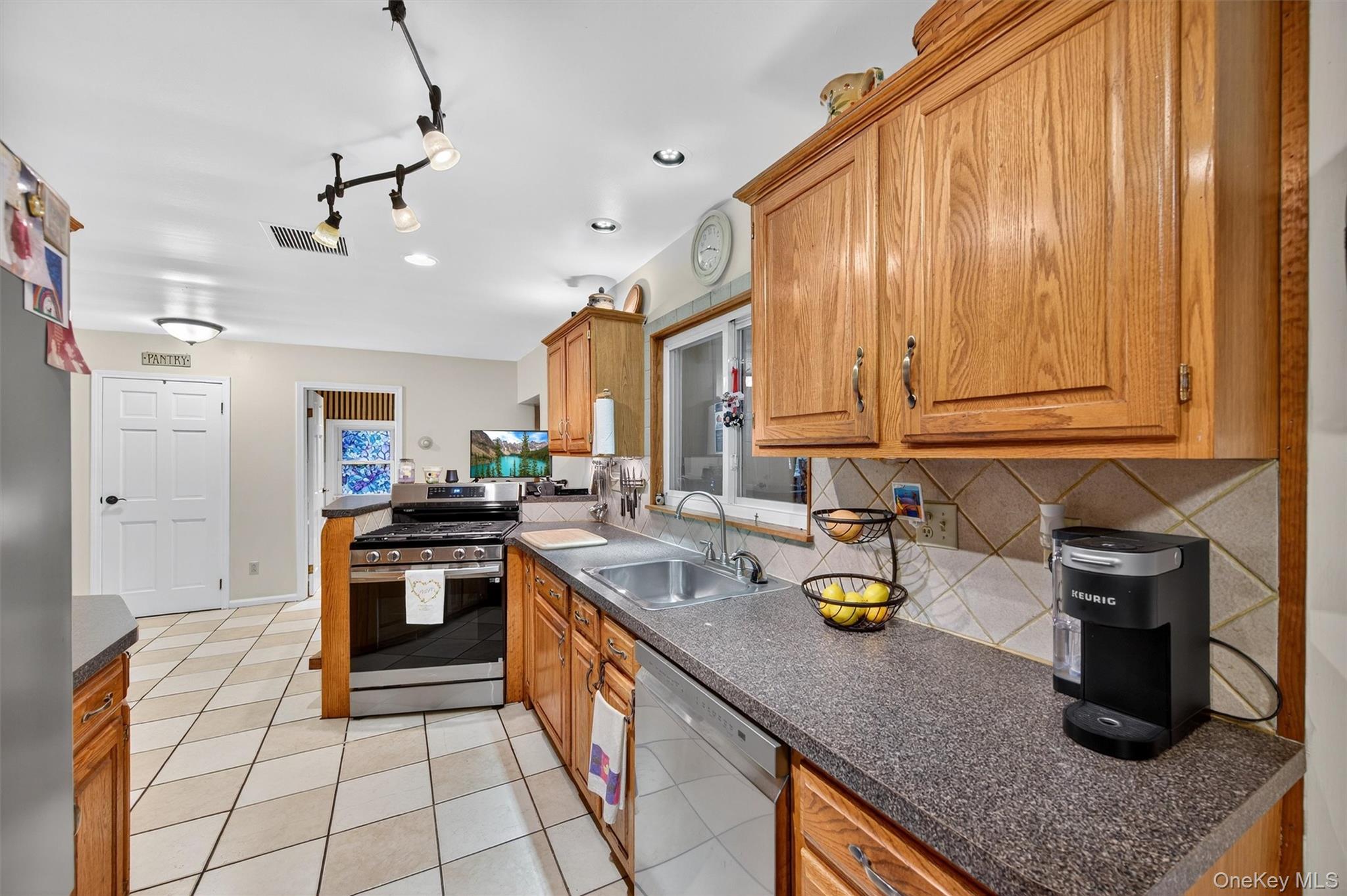 #10 photo, 29 Keasel Road, Middletown , NY 10940