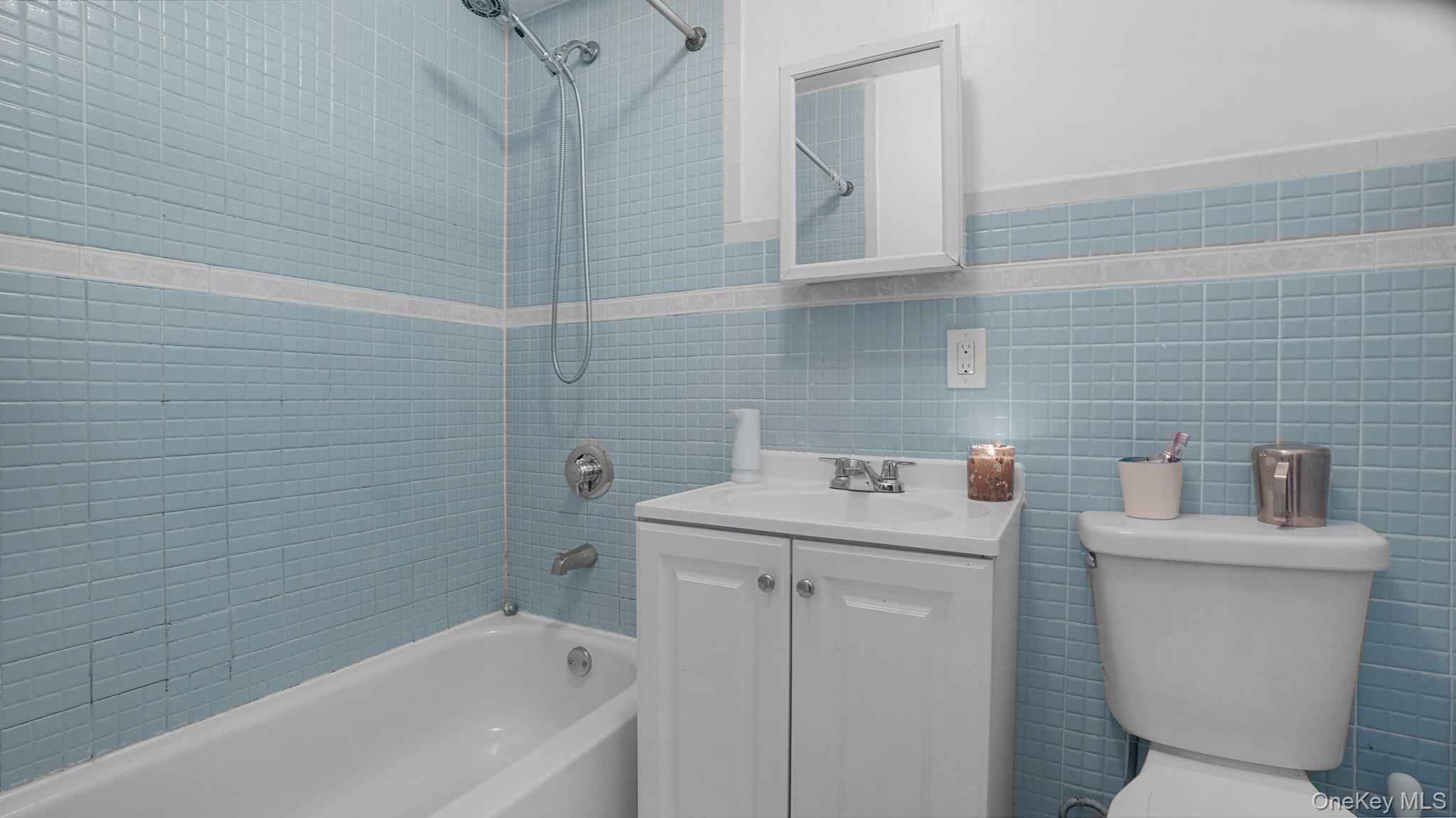 #5 photo, 3319 Decatur Avenue, ブロンクス区 Bronx , NY 10467