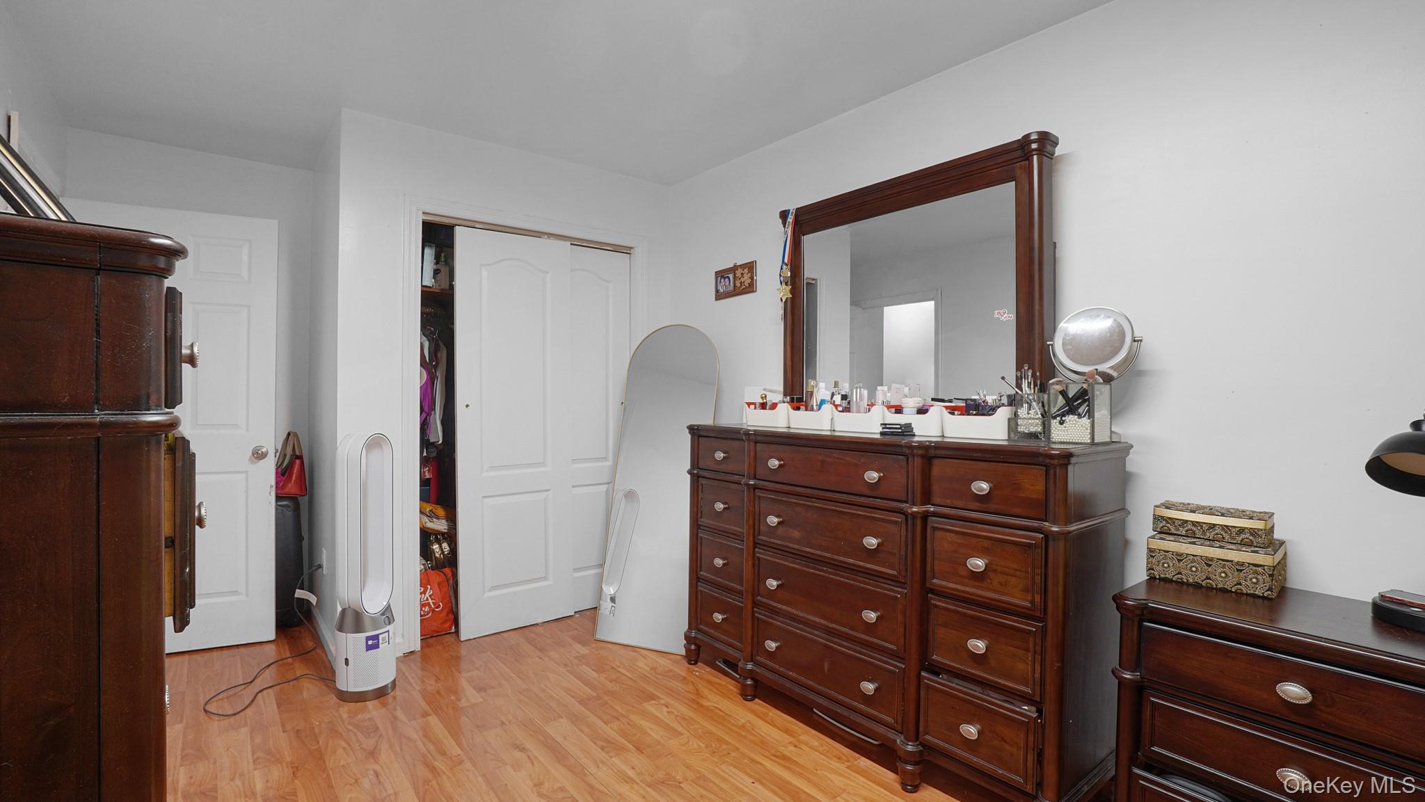 #6 photo, 3319 Decatur Avenue, ブロンクス区 Bronx , NY 10467