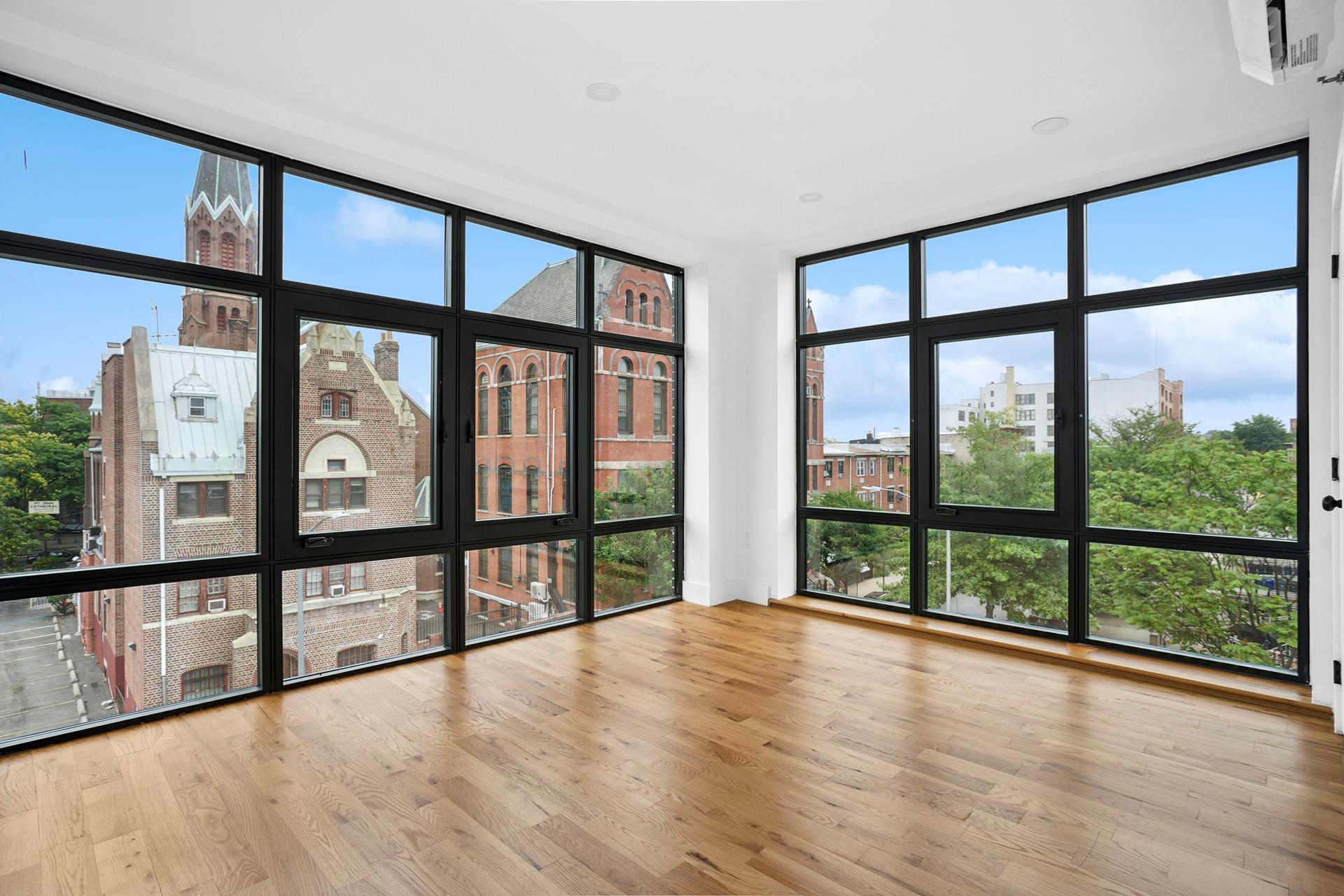 #9 photo, 926 HERKIMER Street, Stuyvesant Heights , NY 11233