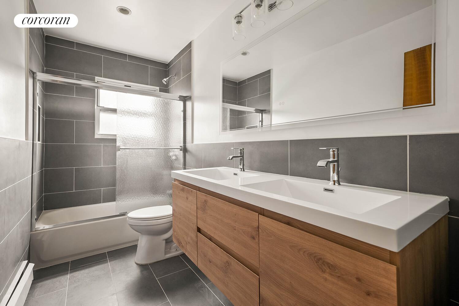 #5 photo, 1404 E 85TH Street, ブルックリン区 Canarsie , NY 11236