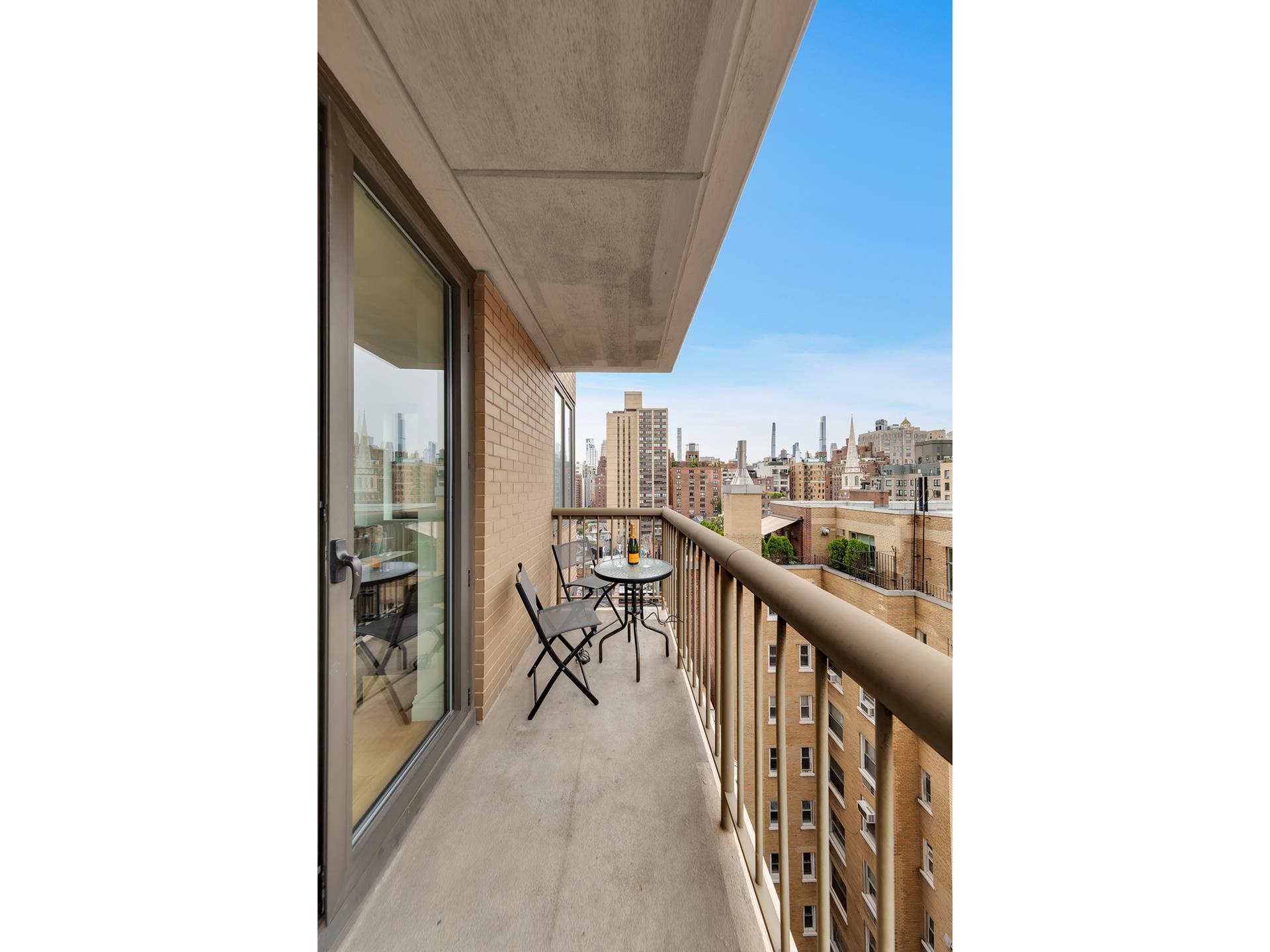 #10 photo, 1438 3RD Avenue, マンハッタン Upper East Side , NY 10028