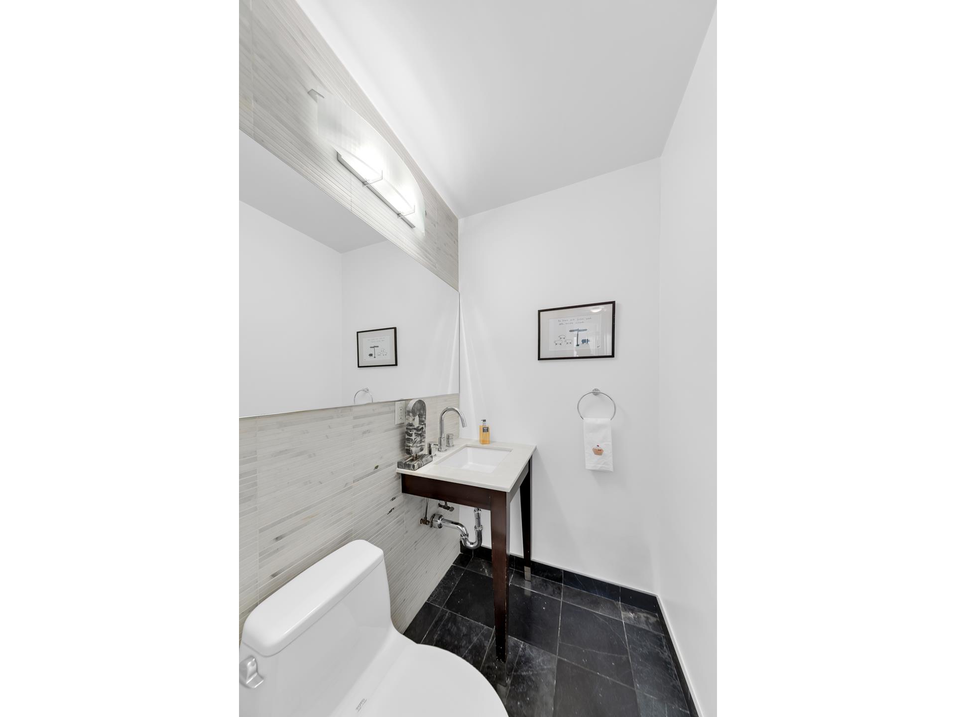 #12 photo, 1438 3RD Avenue, マンハッタン Upper East Side , NY 10028