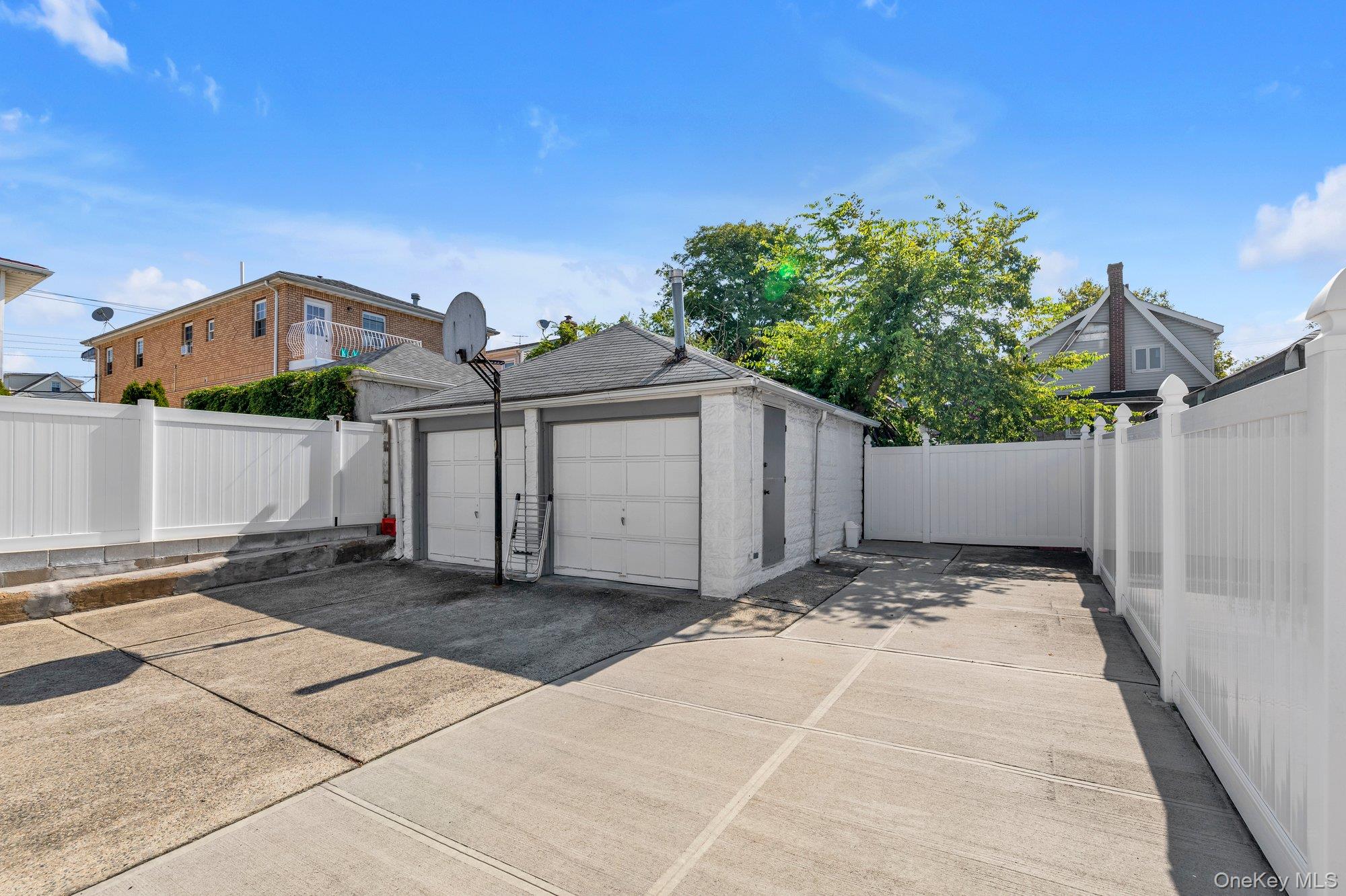 #5 photo, 13011 124th Street, Jamaica , NY 11420